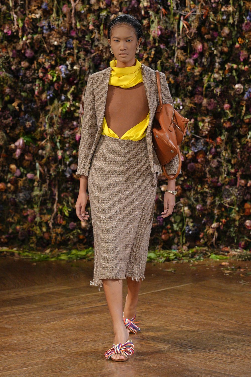 beige tweed pencil skirt suit