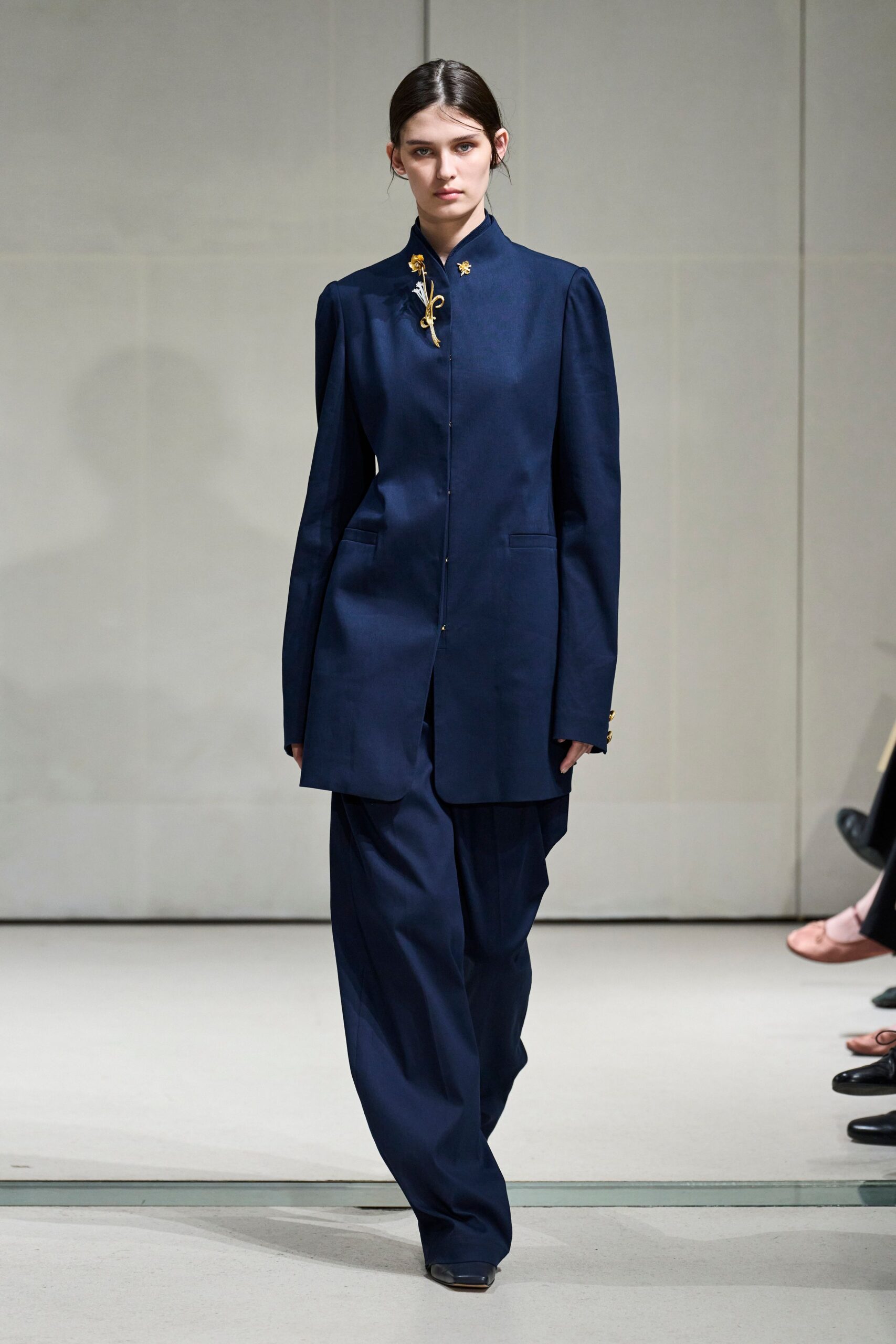 navy mandarin-collar tunic jacket