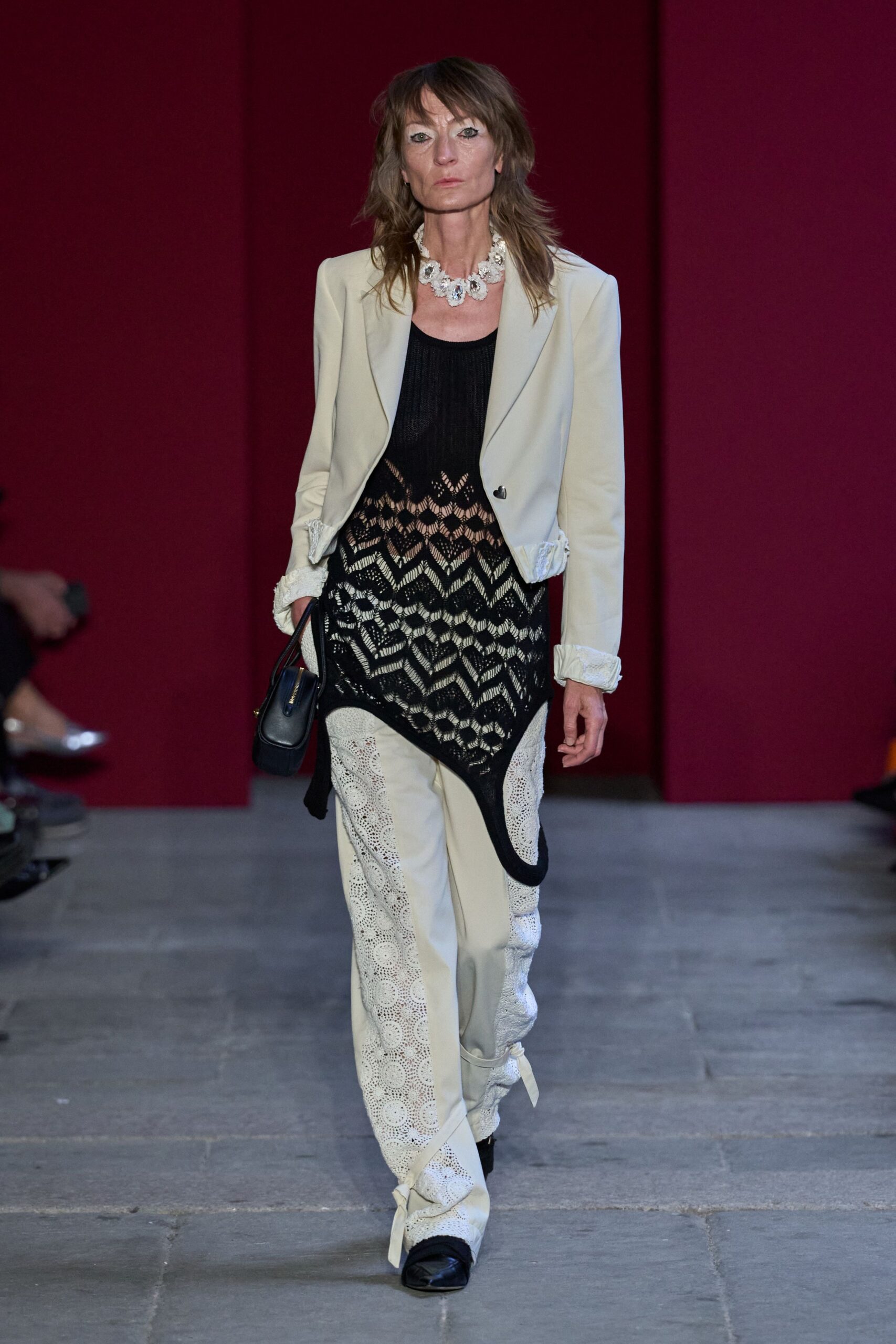 ivory unknown long-sleeve collared tailored cropped blazer