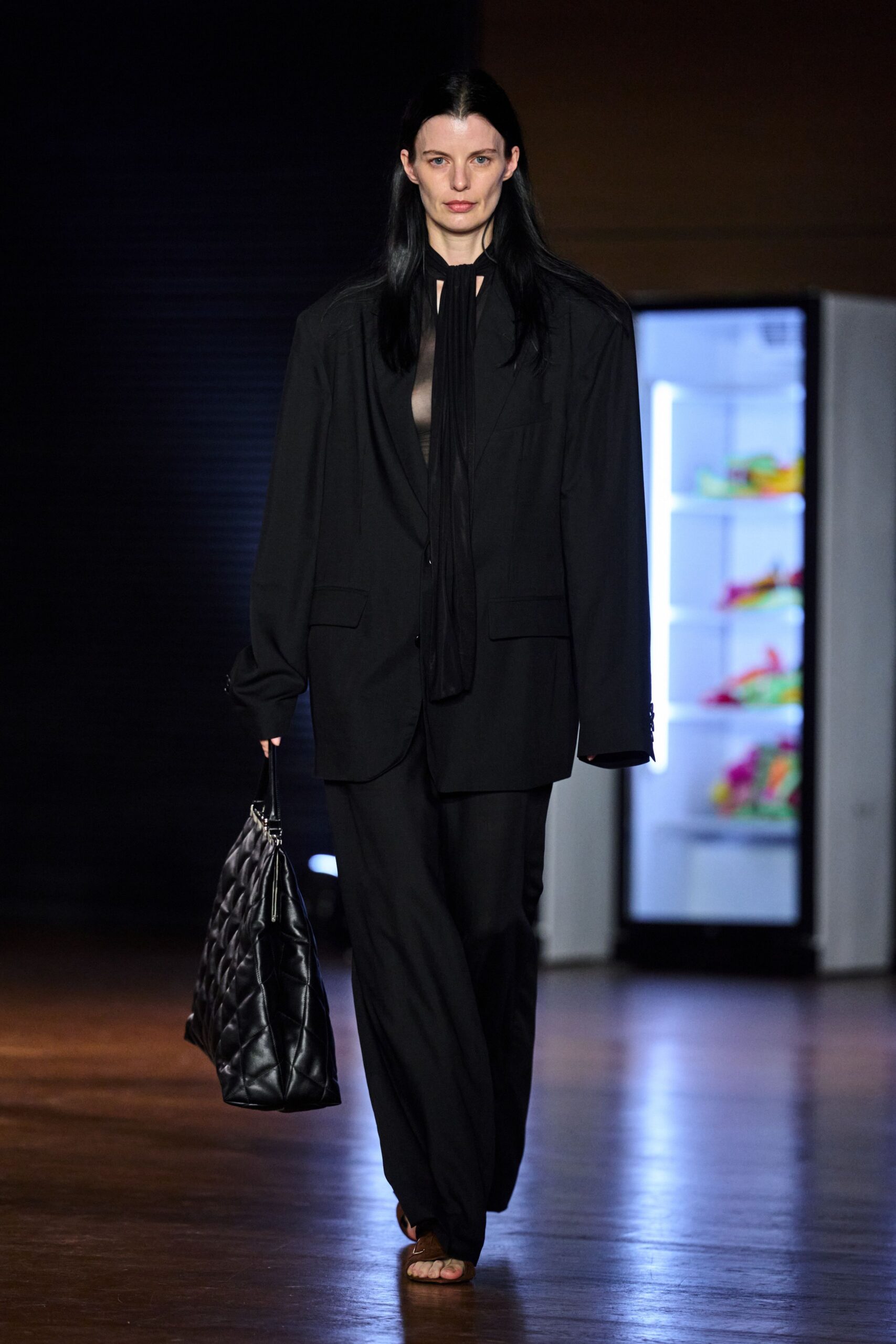 oversized black blazer