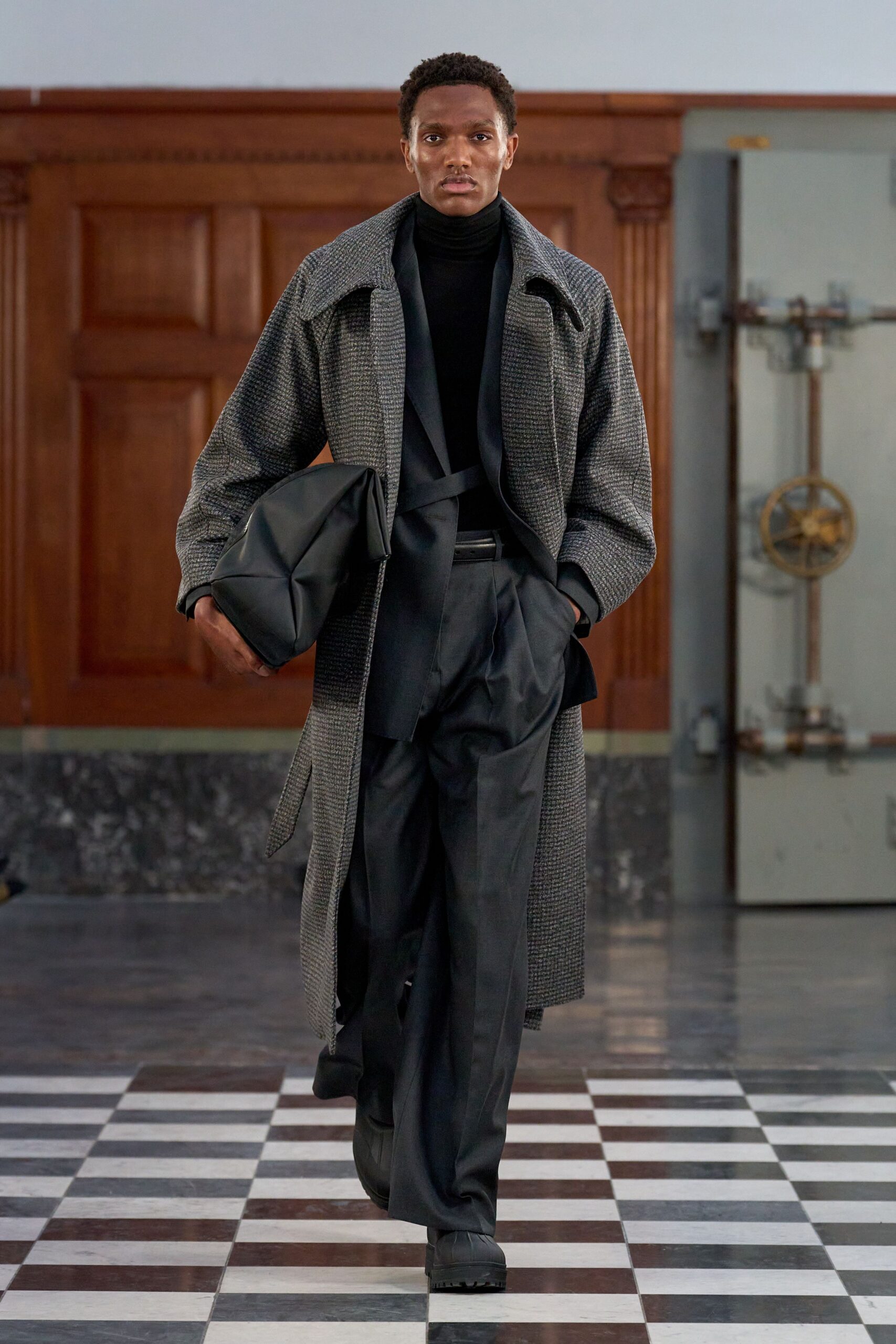 gray wool long-sleeve collared oversized checked textured coat