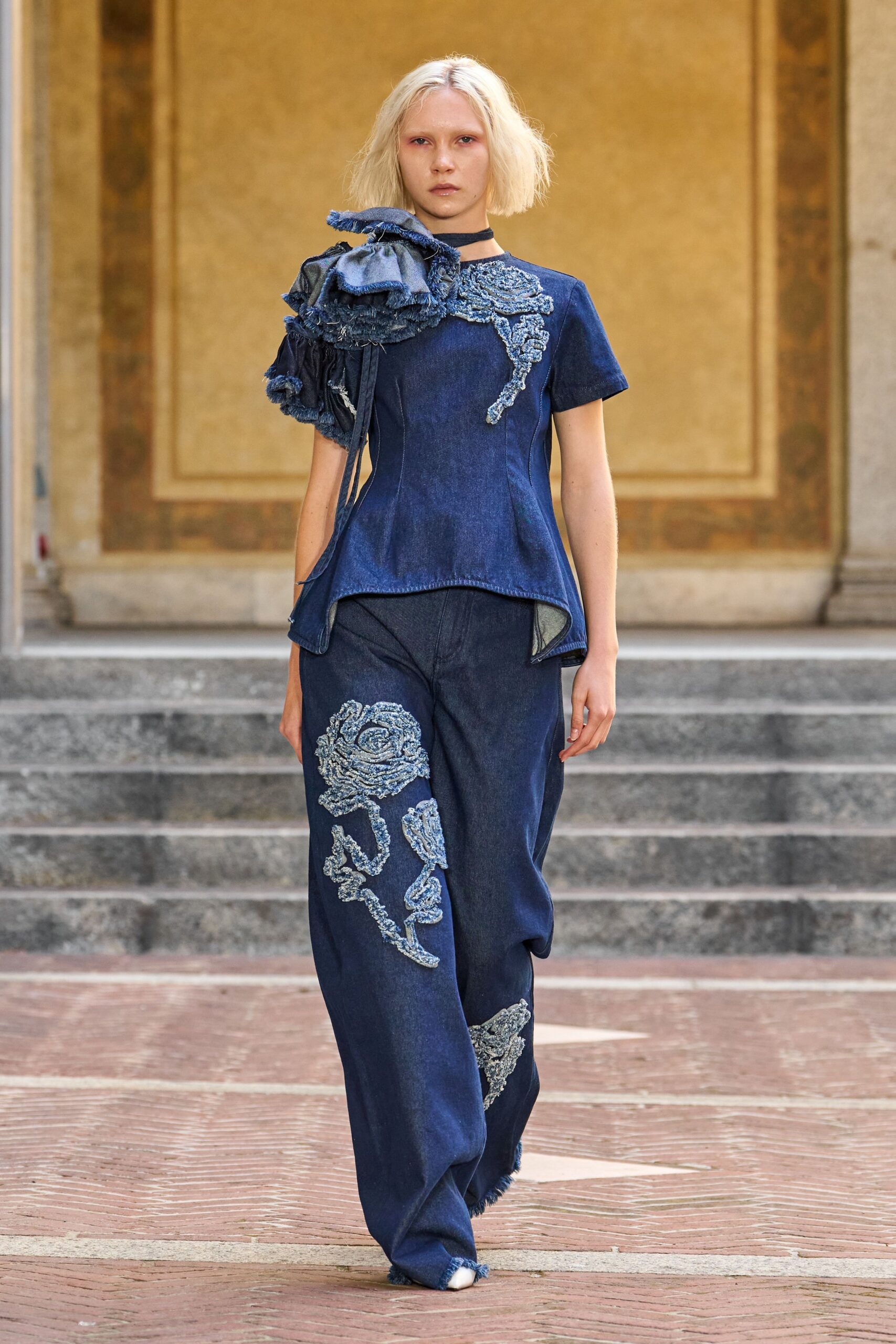 blue denim relaxed wide-leg embroidered pants