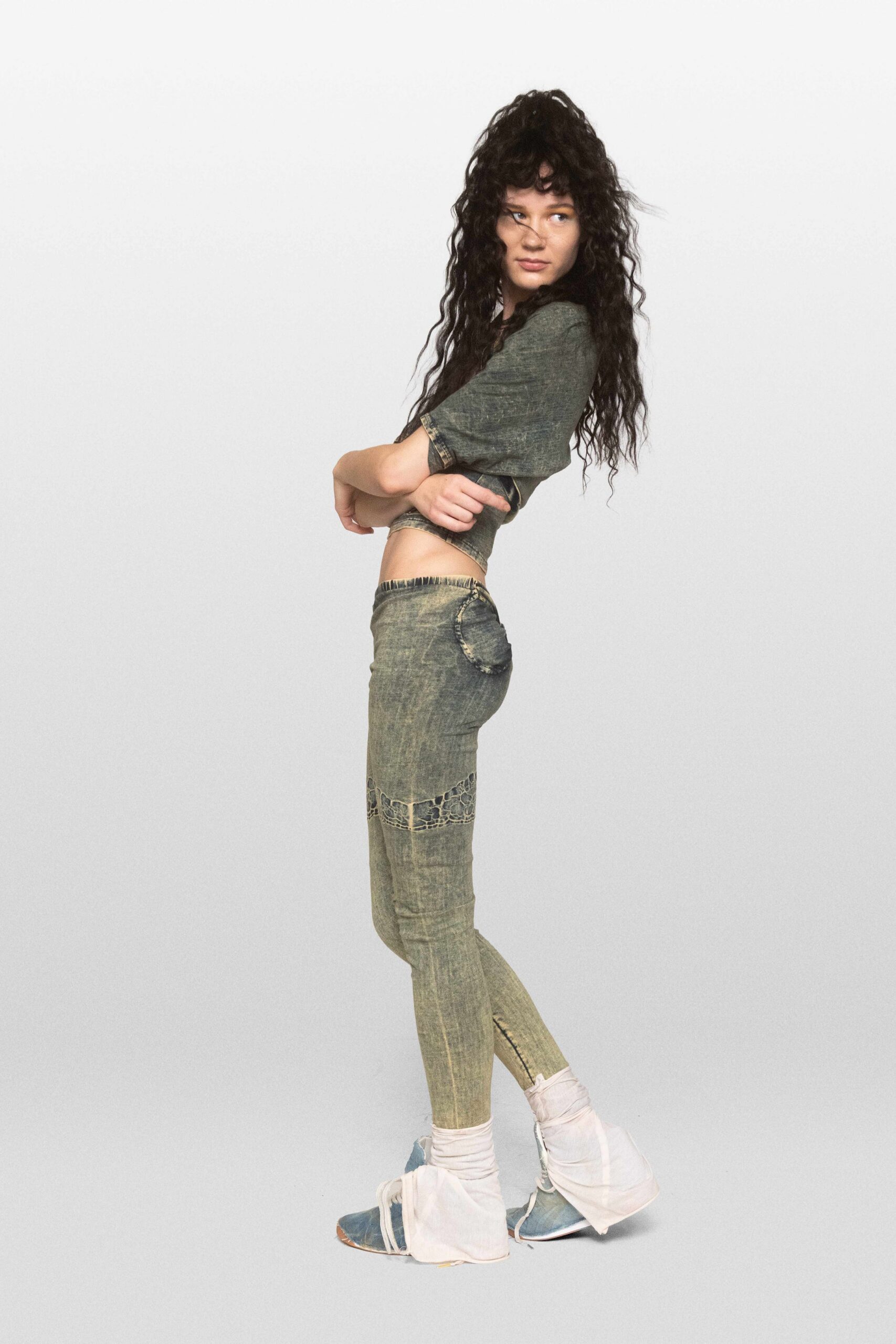 cropped green ruched top