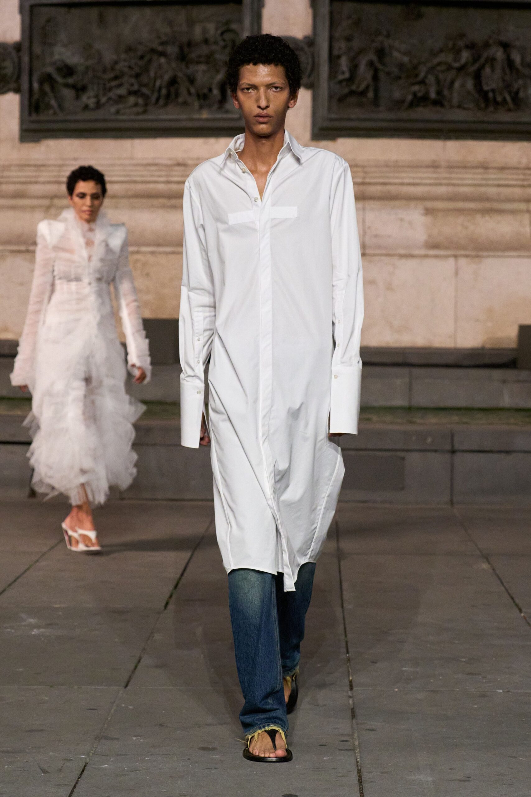 white unknown long-sleeve collared oversized buttoned maxi shirt