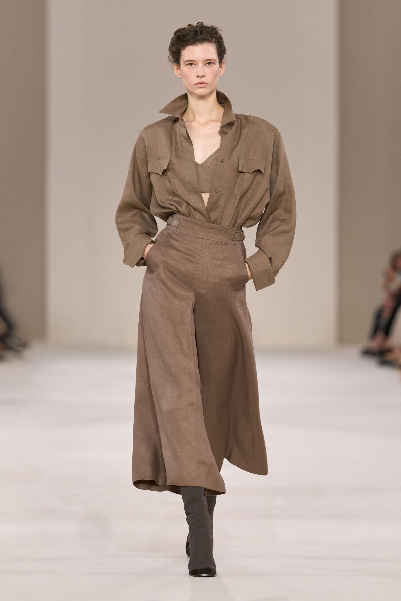 Max Mara Spring 2027 Ready-to-Wear Look 29