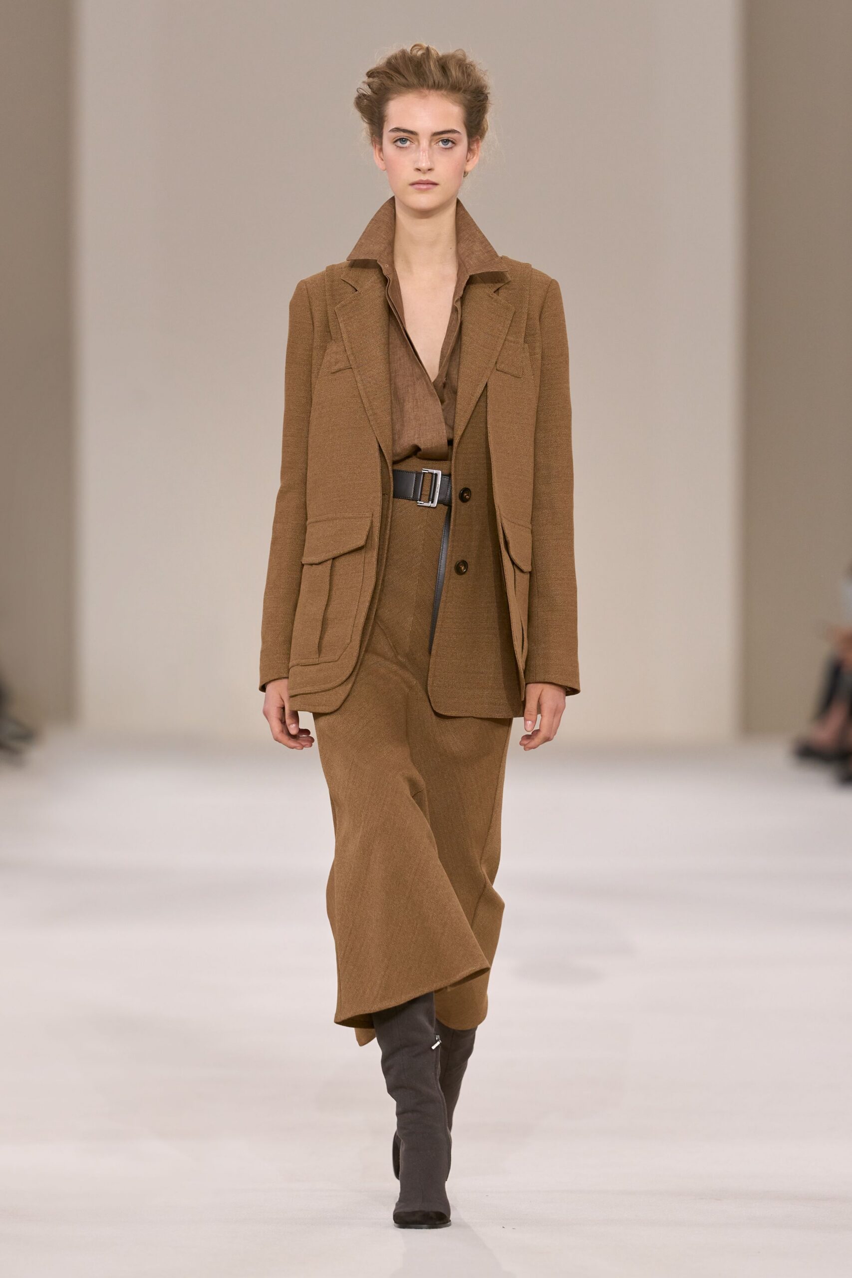 Max Mara Spring 2027 Ready-to-Wear Look 32