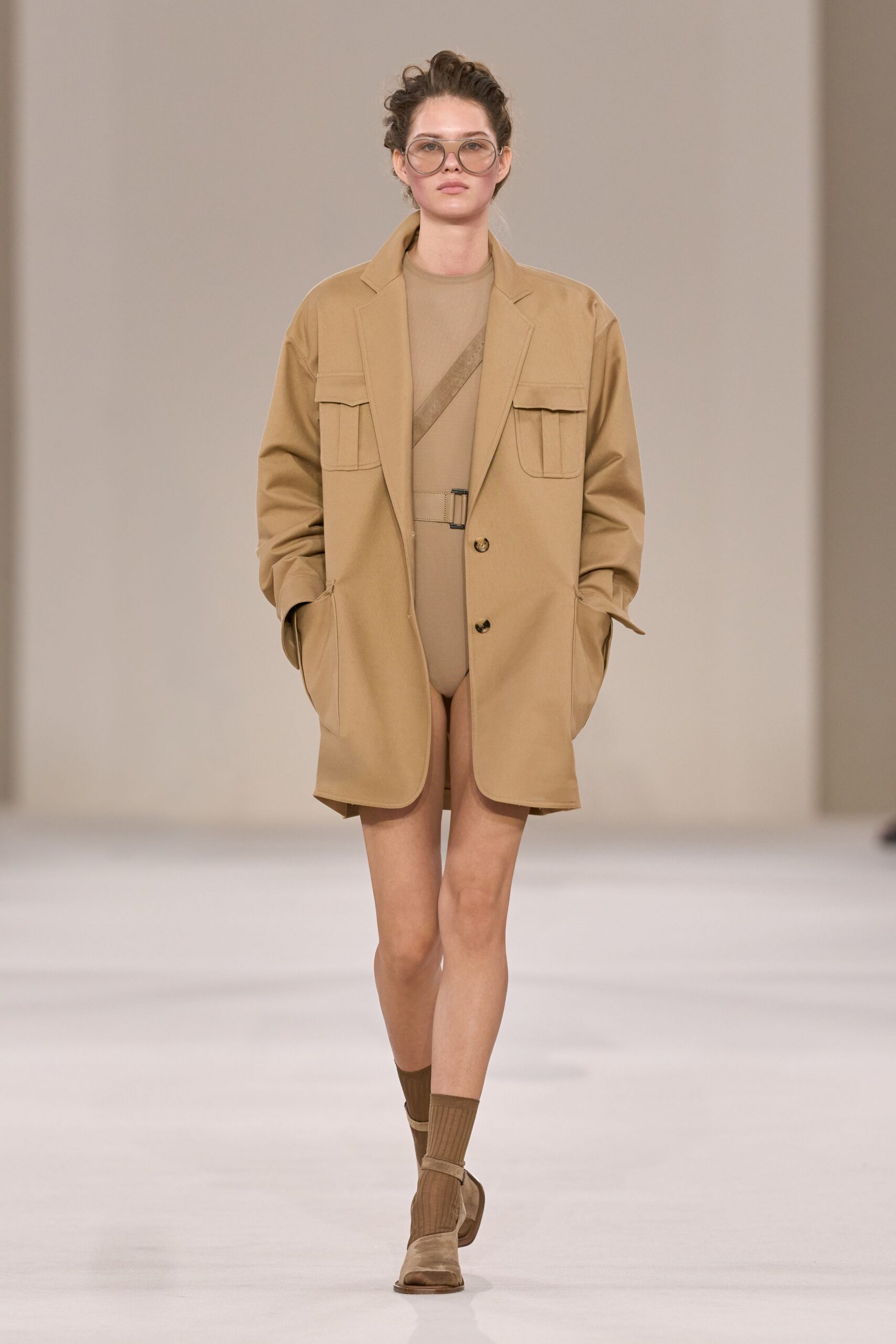 Max Mara Spring 2027 Ready-to-Wear Look 37