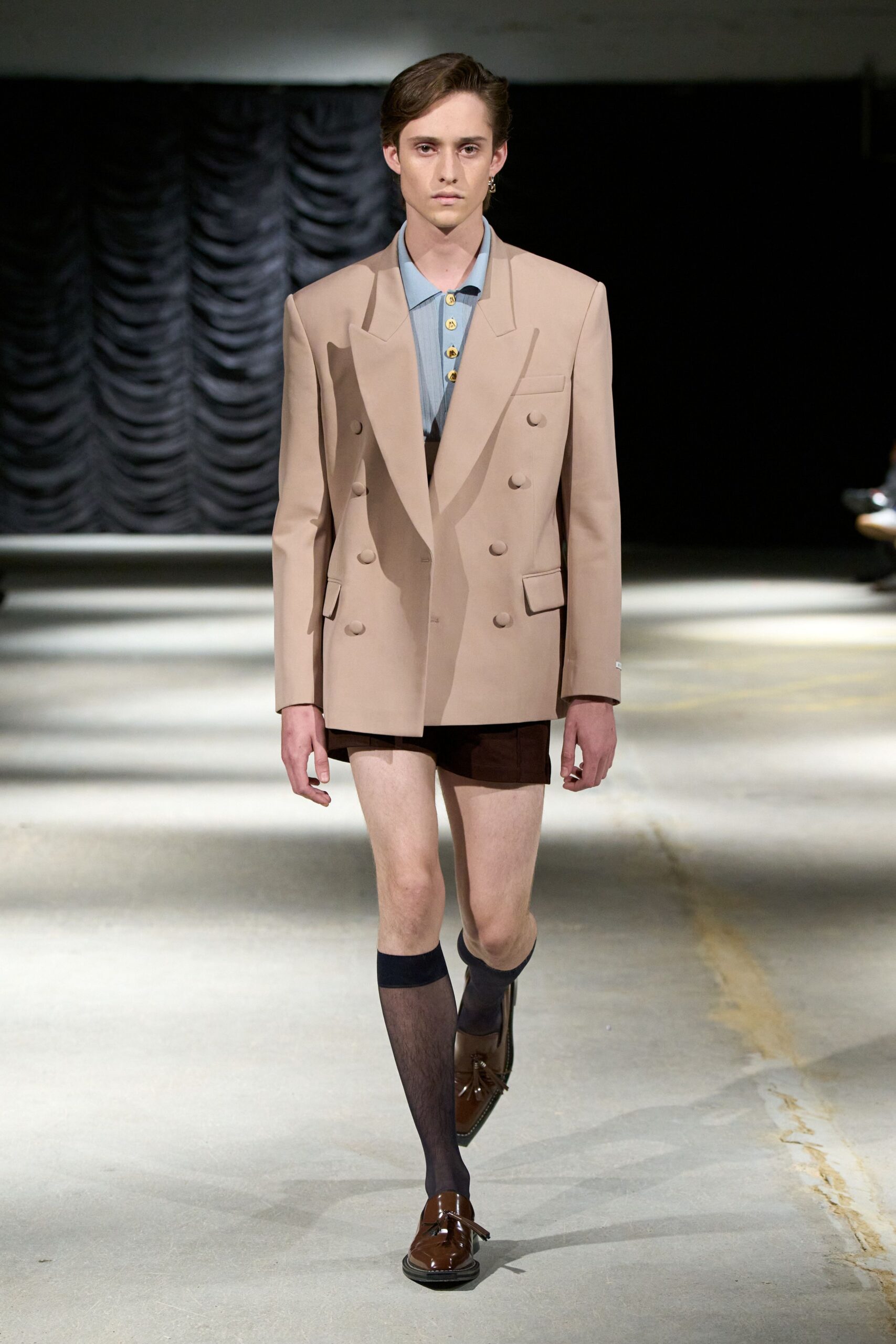 oversized double-breasted beige blazer