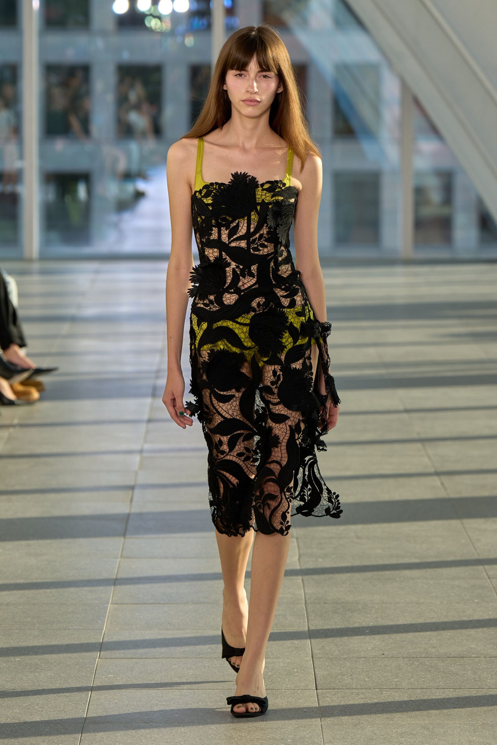 black lace spaghetti-strap sweetheart fitted floral embroidered midi-dress