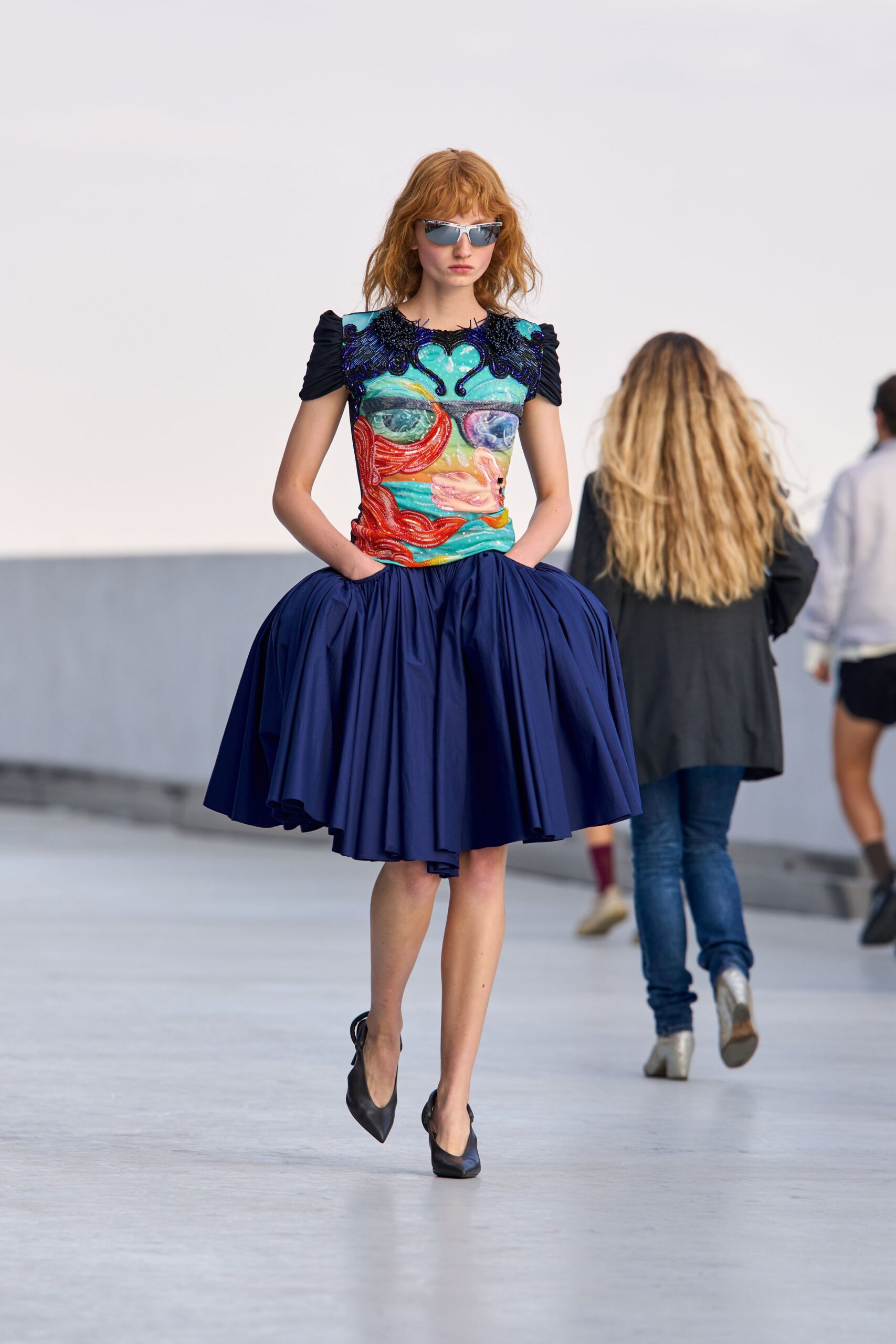 blue unknown structured flared flowing mini skirt
