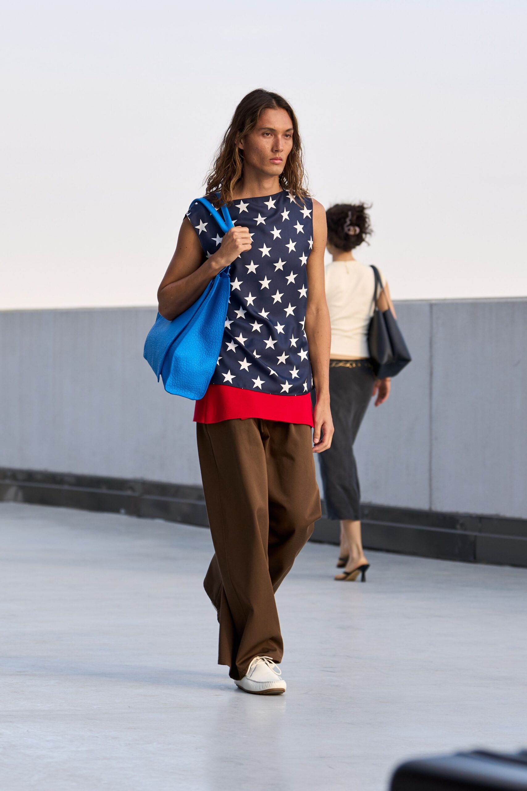 blue unknown sleeveless high-neck printed top
