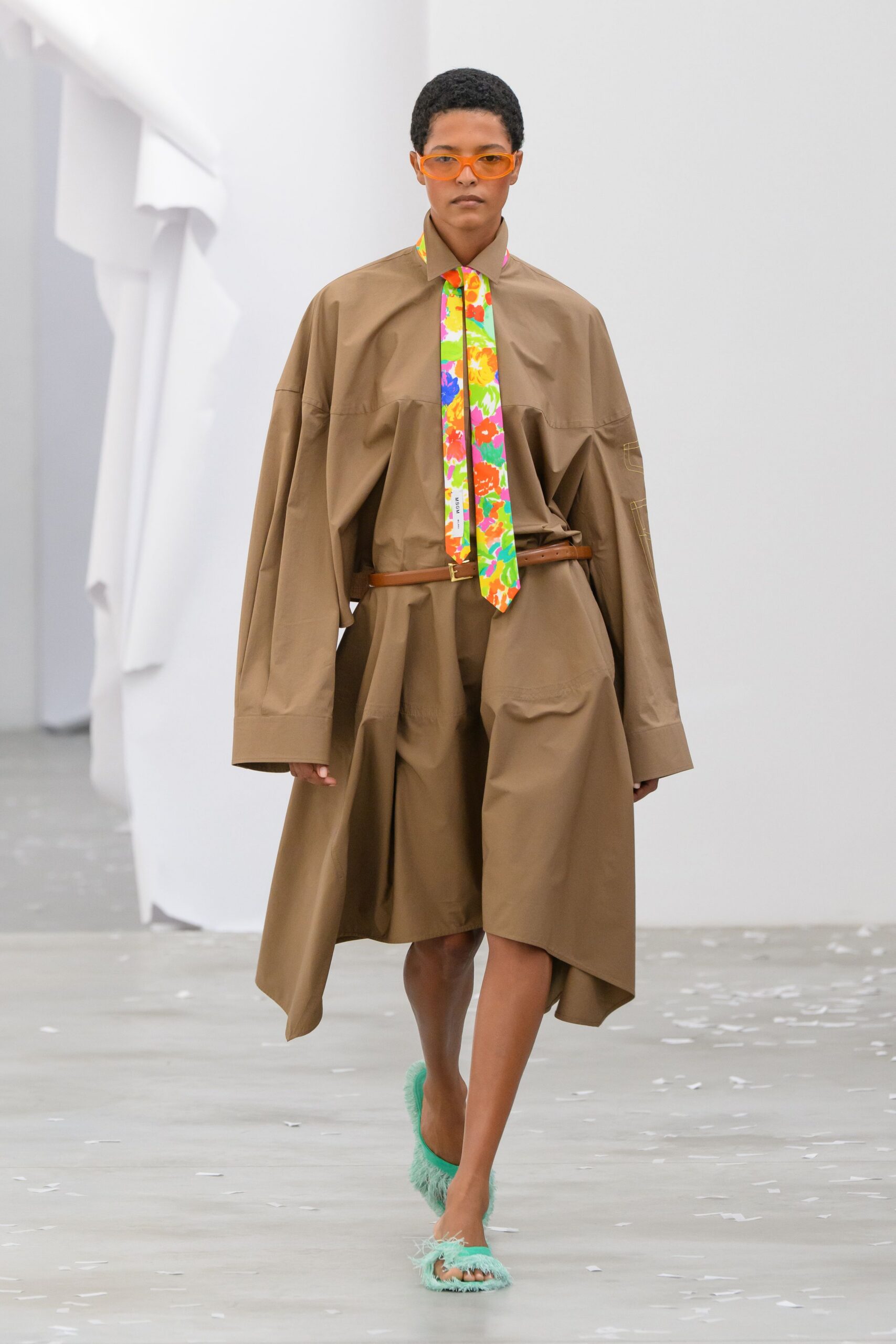 oversized brown shirt dress