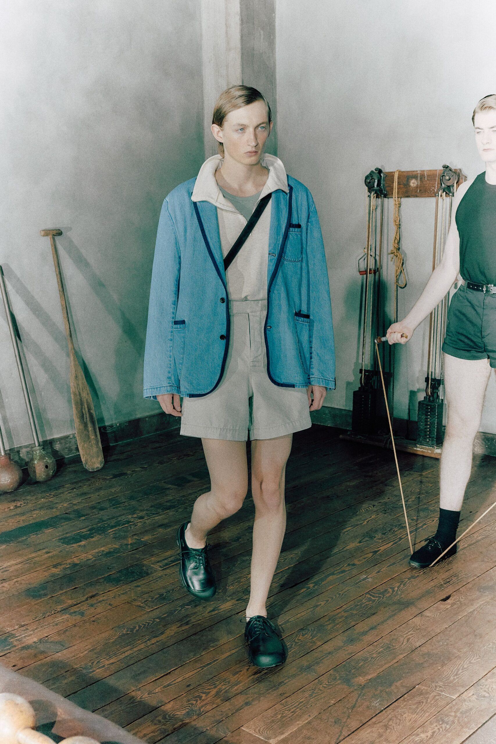 blue contrast-trim blazer jacket