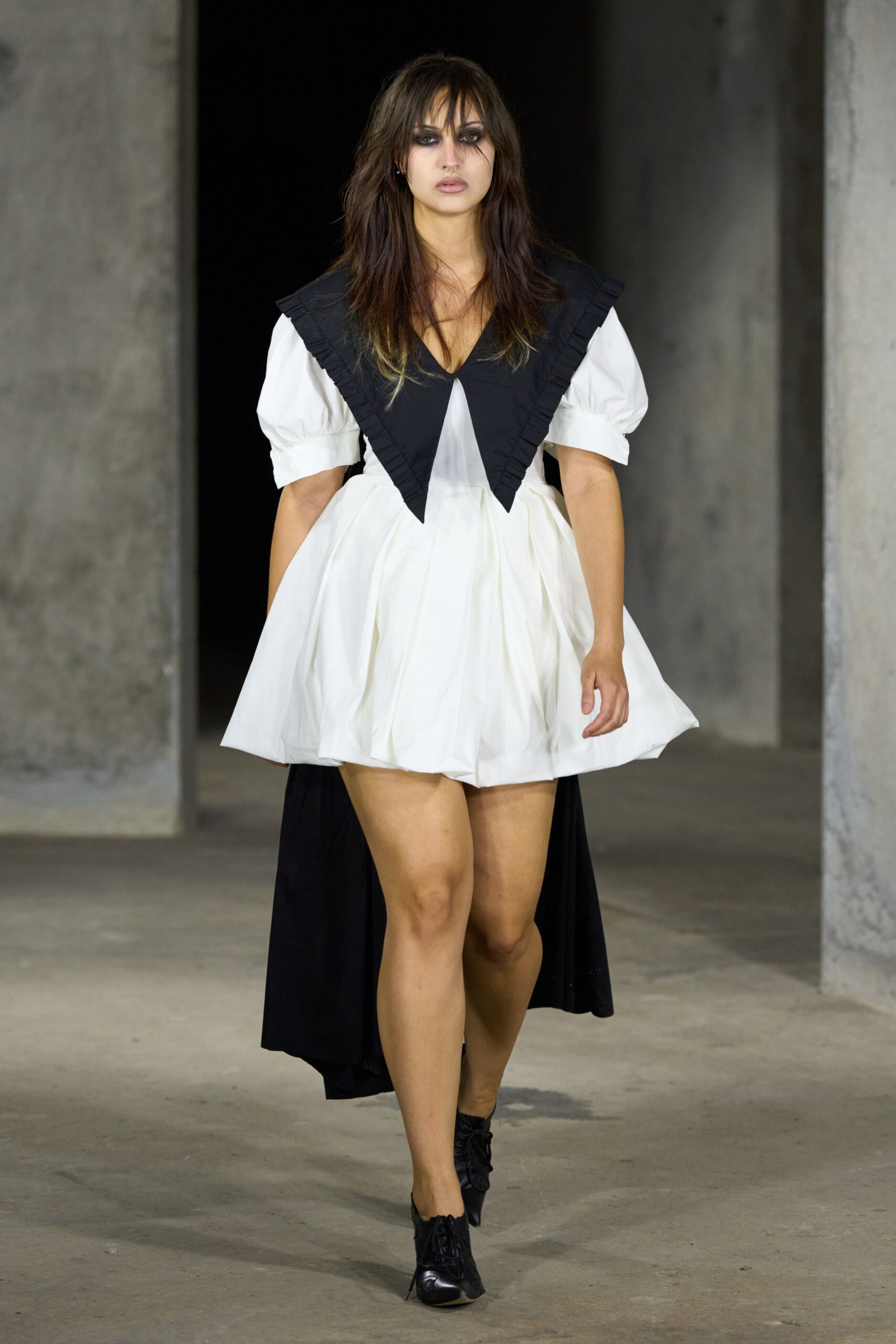 two-tone bubble-hem mini dress