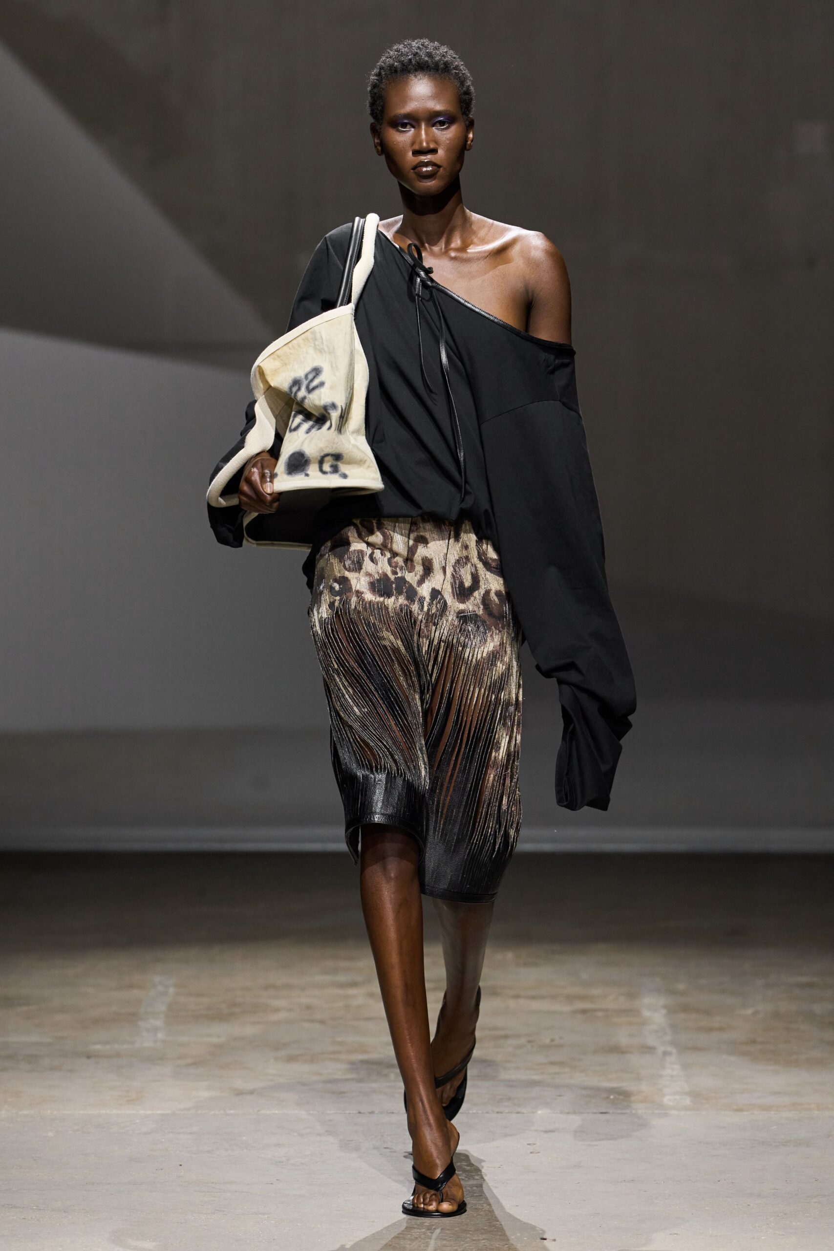 leopard-print pleated pencil skirt
