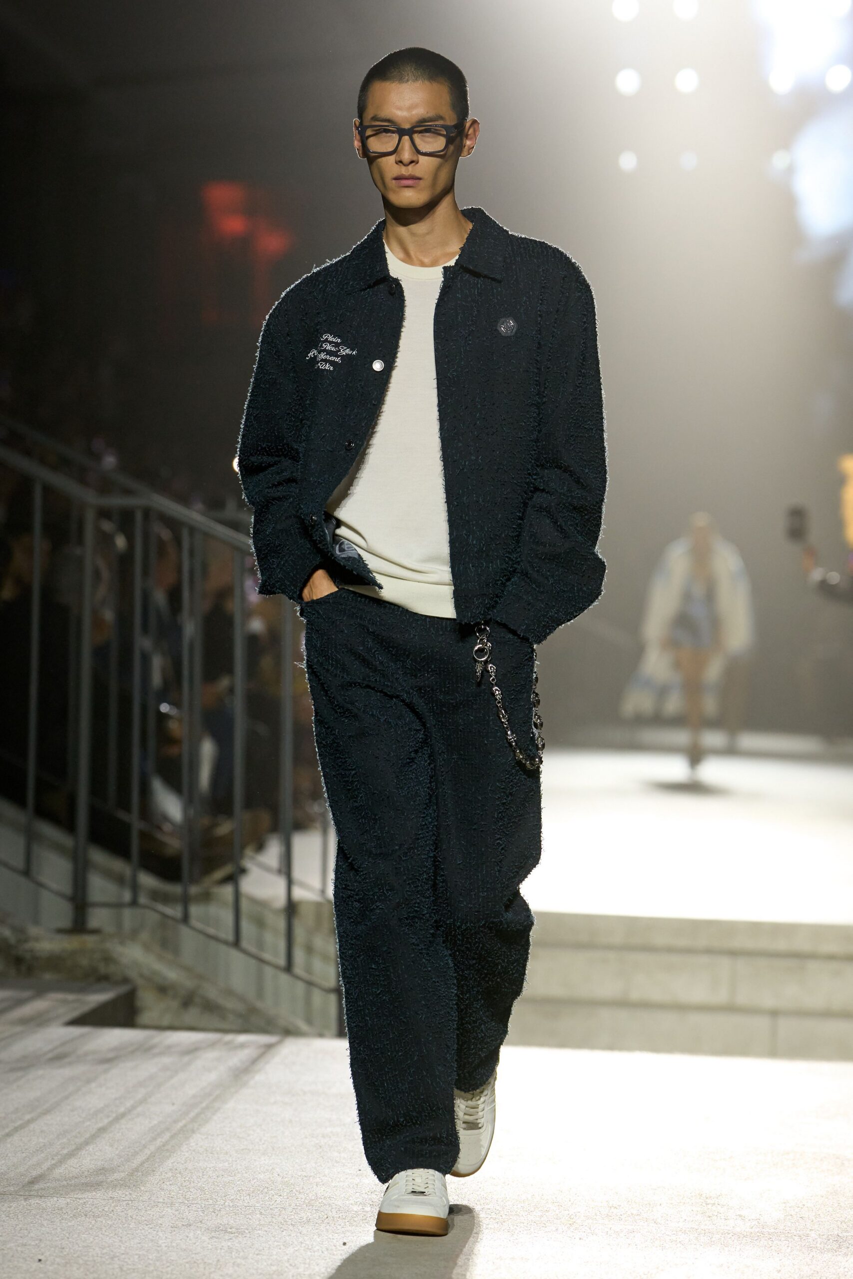 black textured shirt jacket