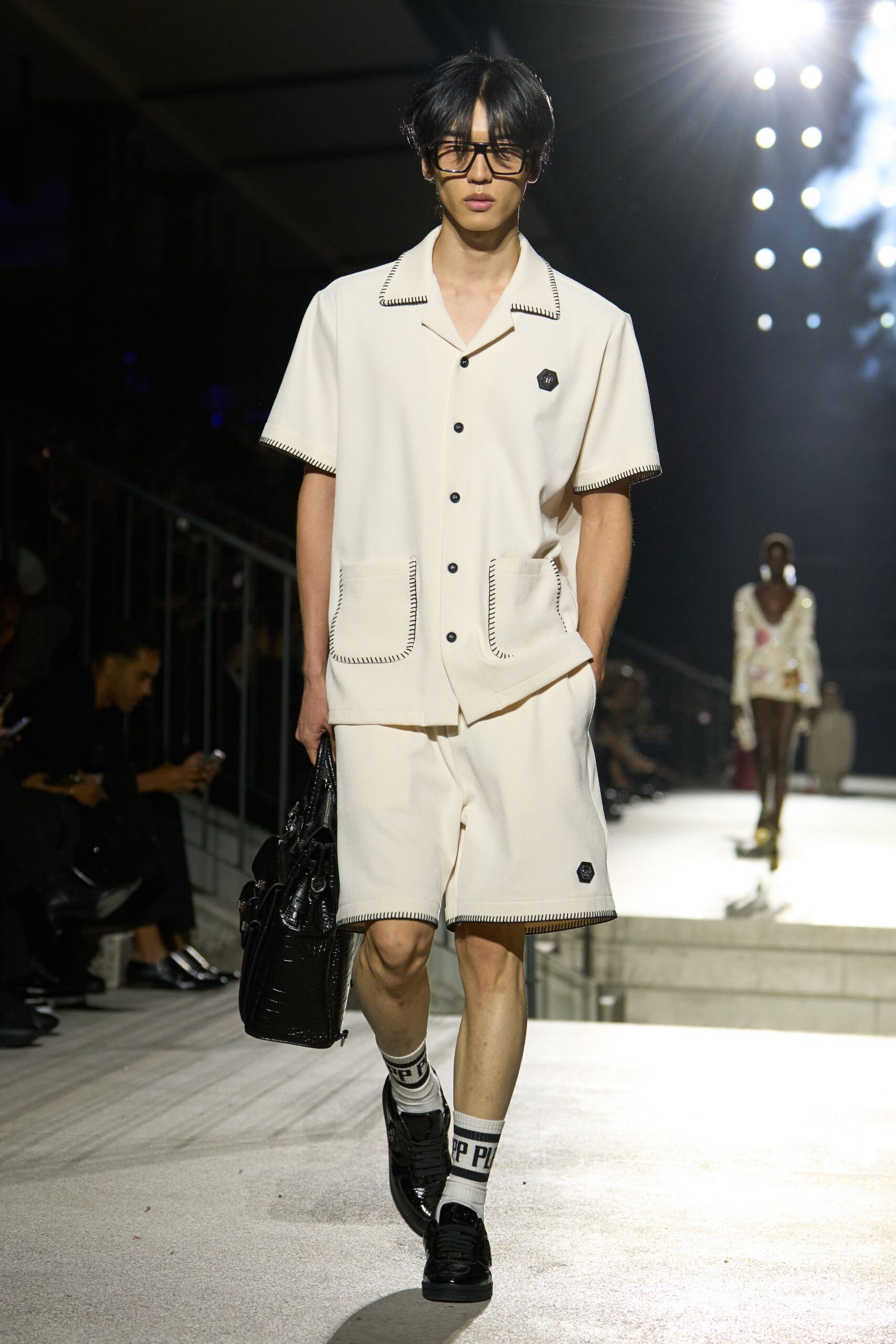 ivory contrast-trim knit short-sleeve shirt