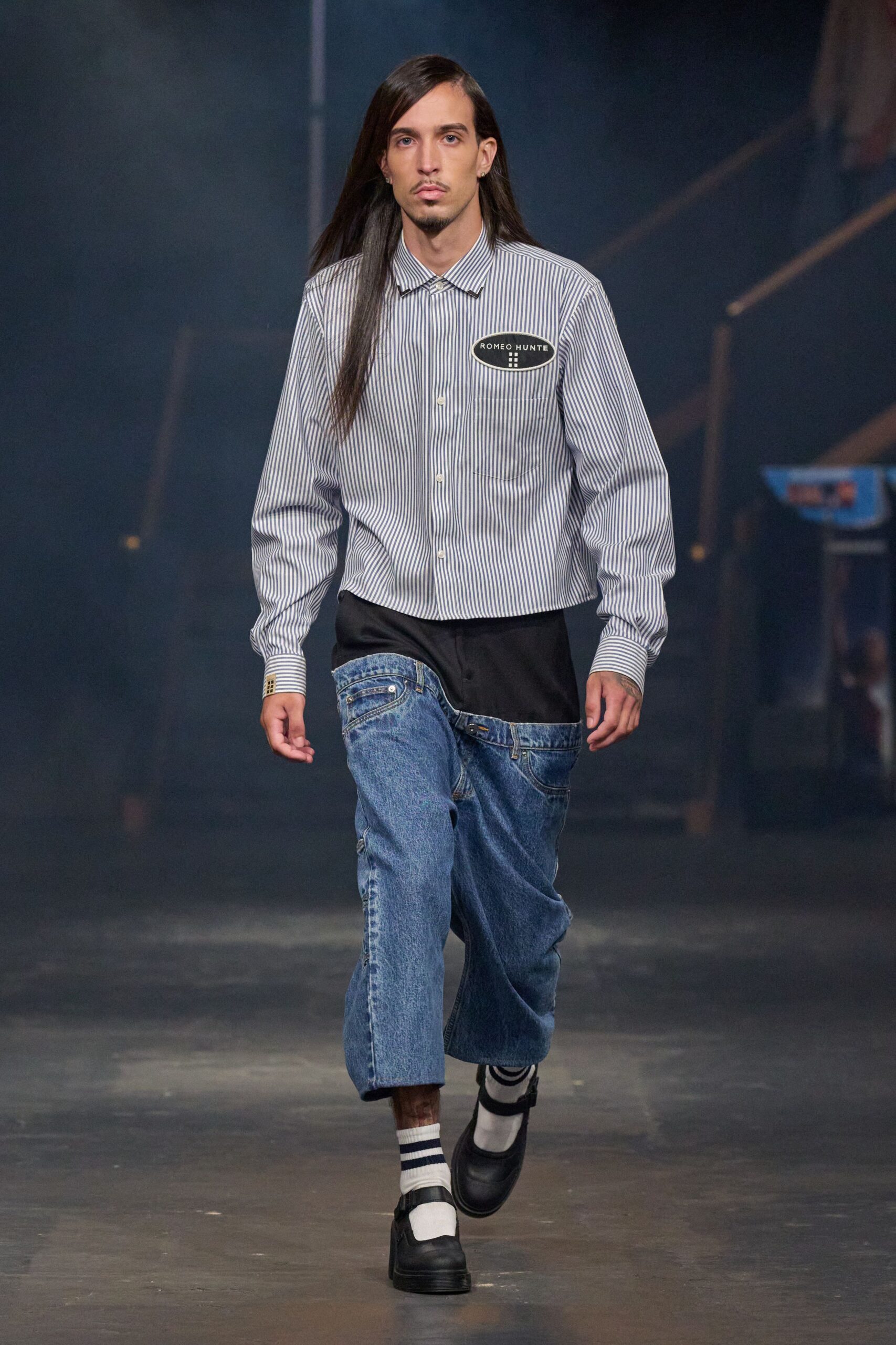 blue denim relaxed panelled wide-leg cropped jeans