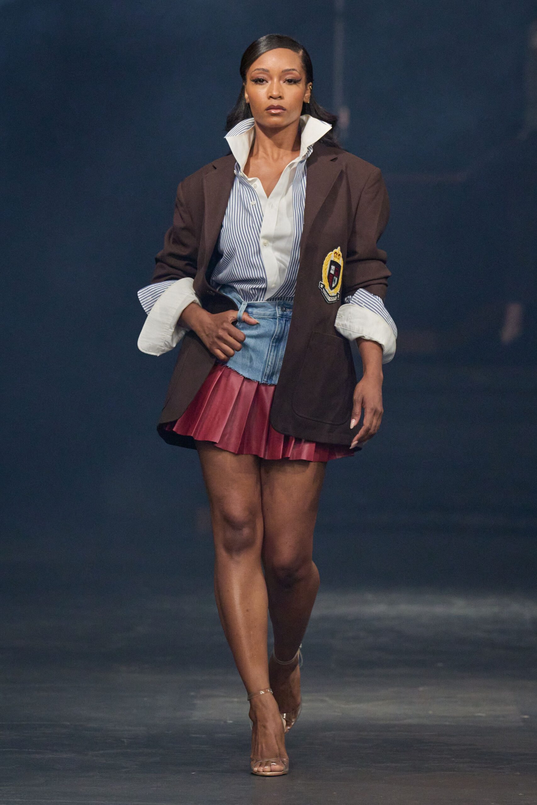 oversized crest patch blazer