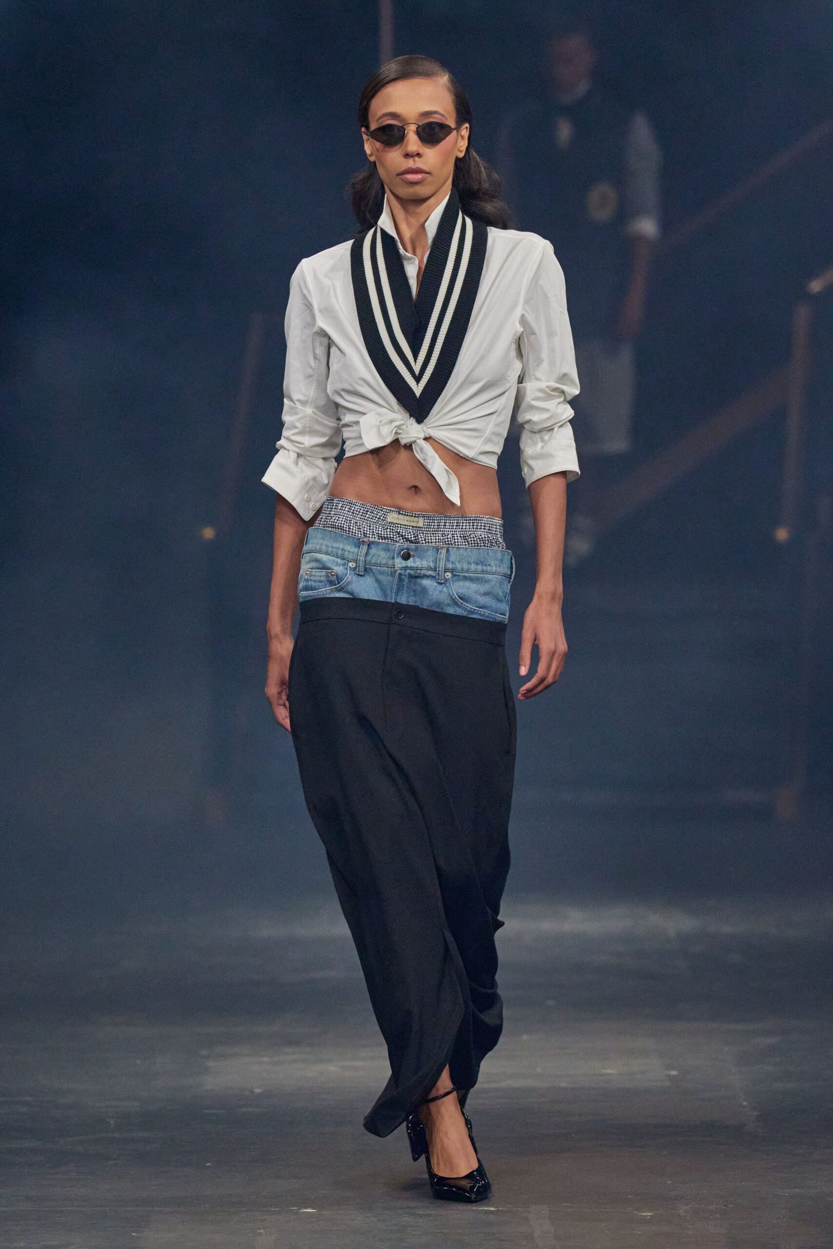 knotted cropped rugby-collar shirt