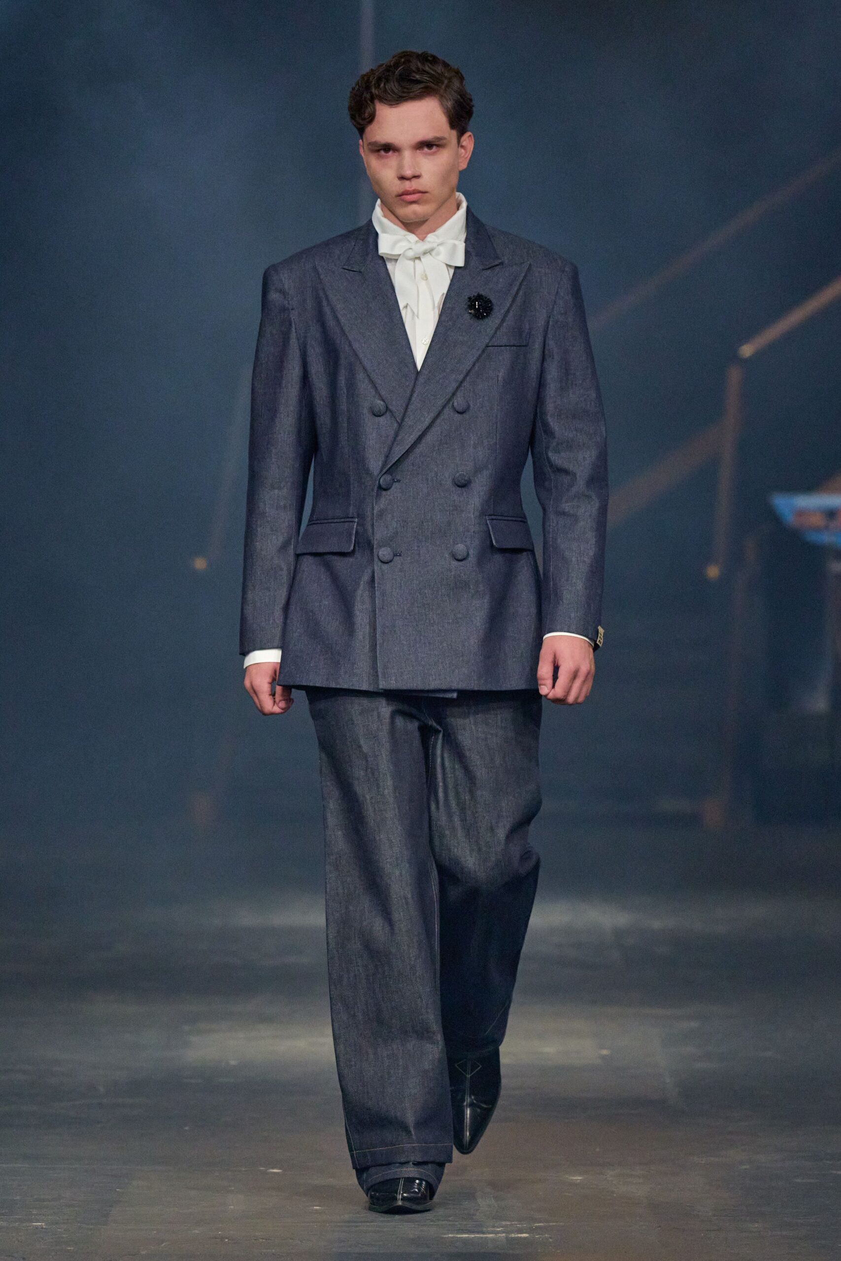 double-breasted tuxedo-style blazer