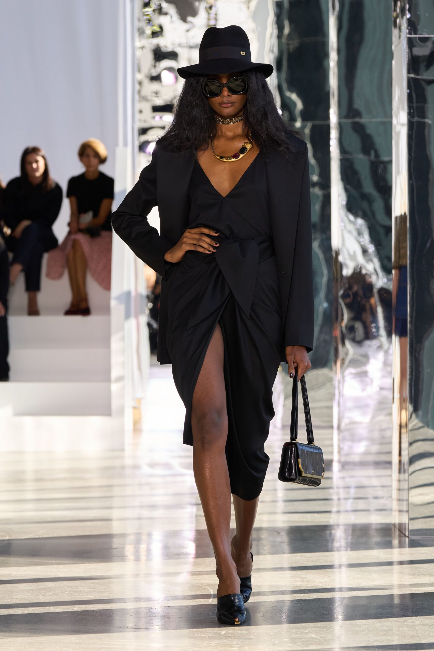 black wool wide-brimmed hat