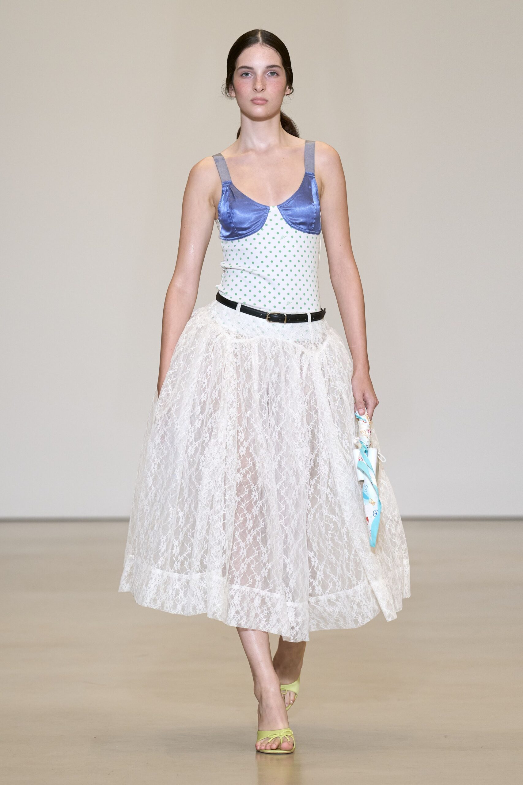 white jersey sleeveless scoop-neck fitted polka-dot panelled top