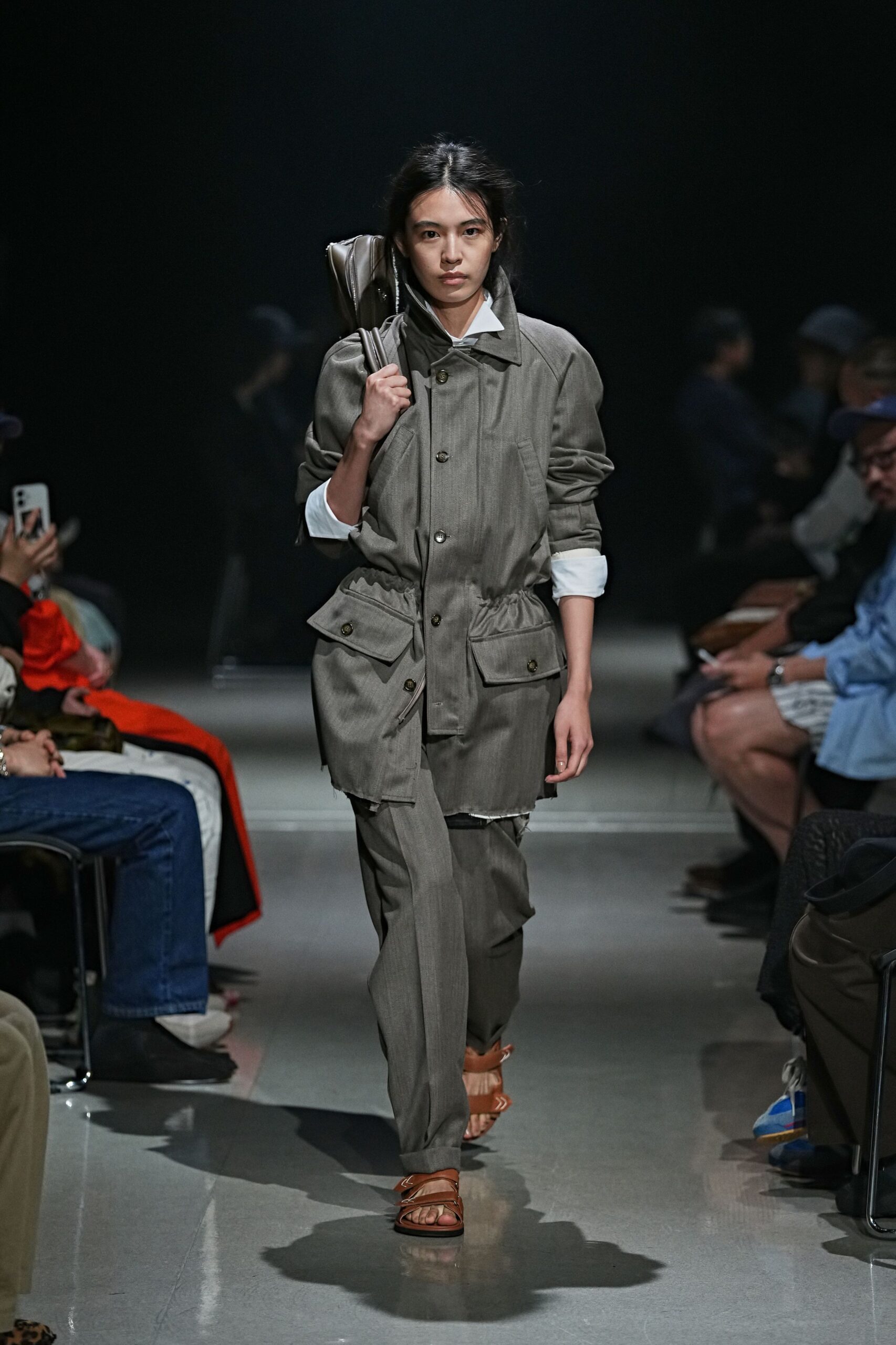 gray utility pocket jacket
