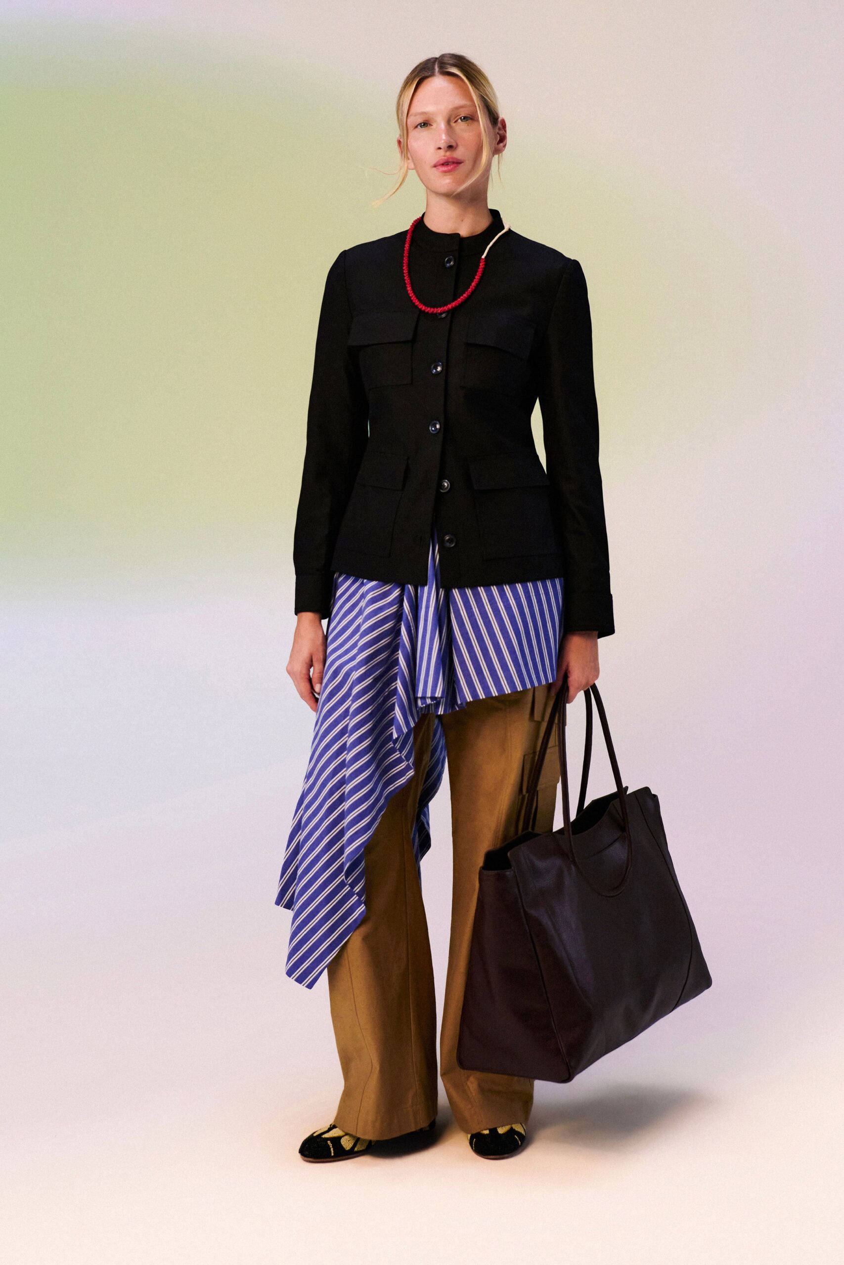 black unknown long-sleeve high-neck tailored buttoned pockets jacket