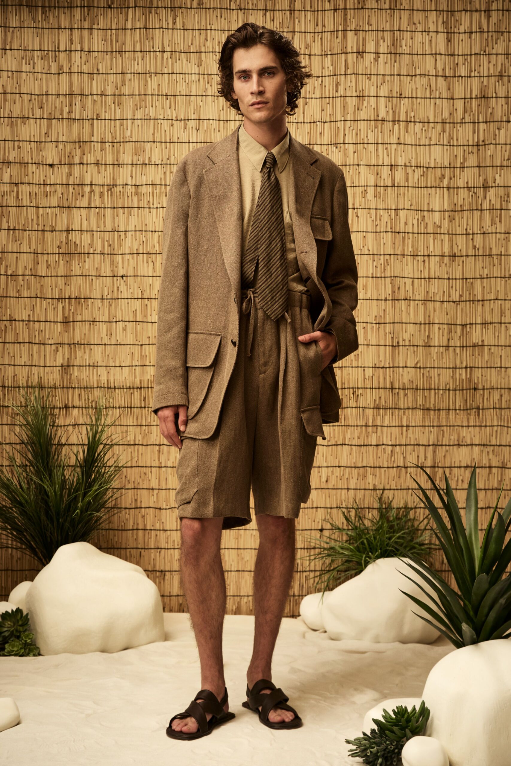 oversized beige blazer