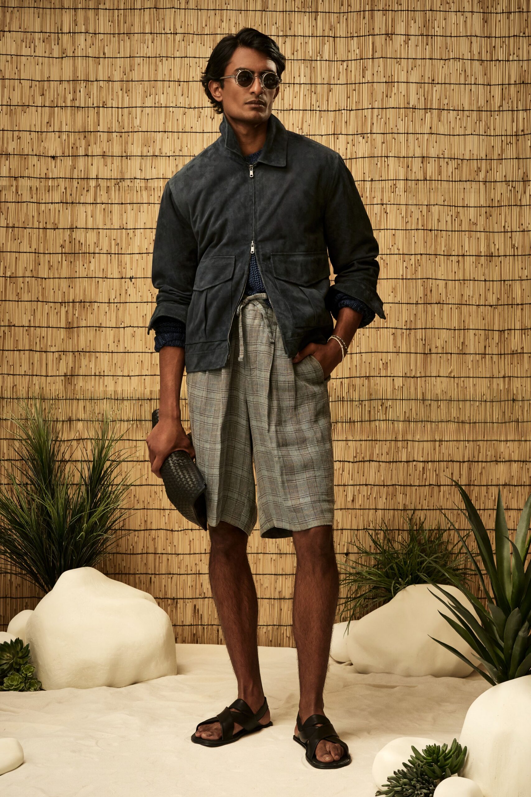 gray wool high-waisted checked pleated short shorts