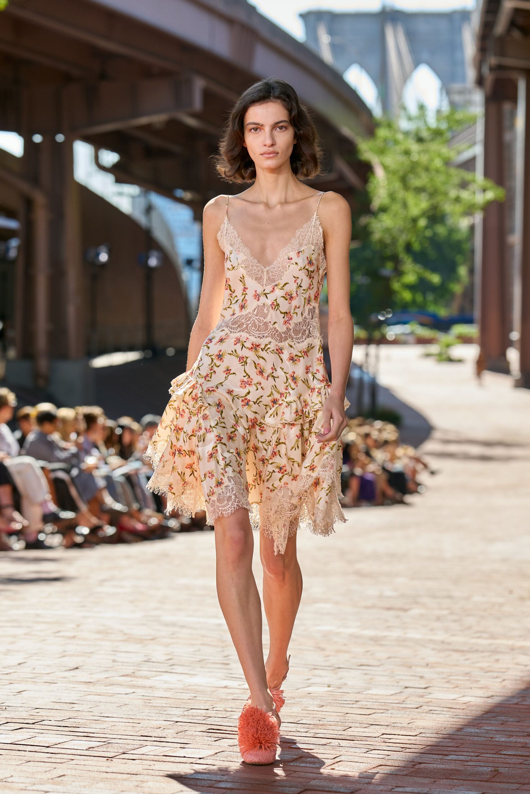 floral lace-trim slip dress