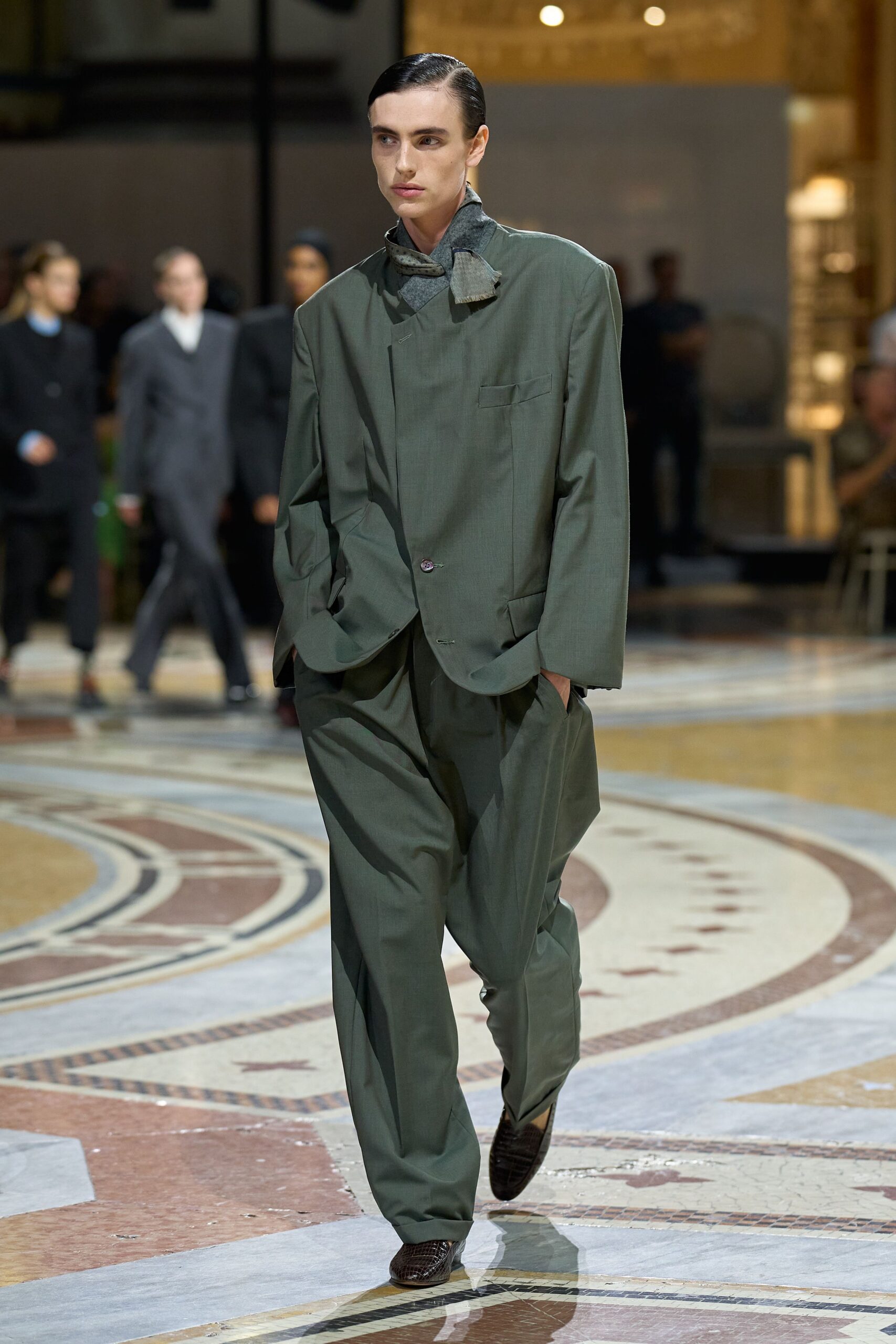 oversized green tailored jacket