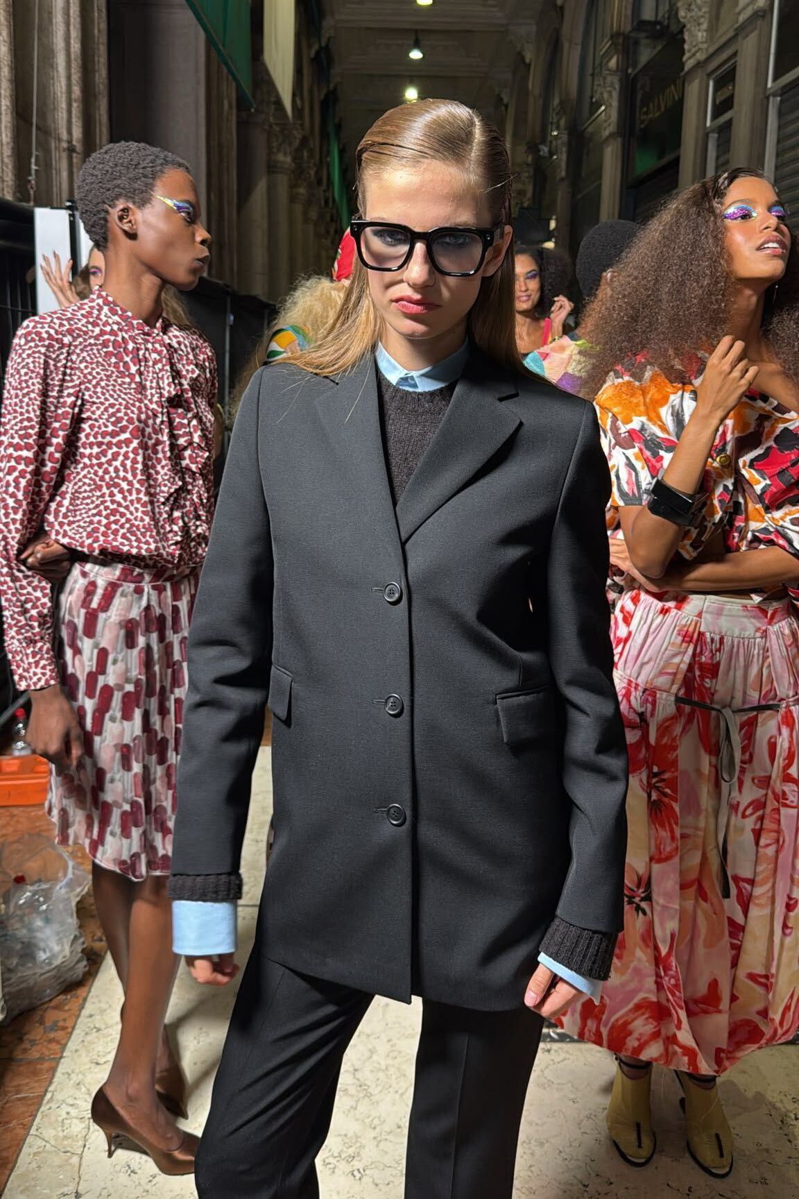 black longline tailored blazer