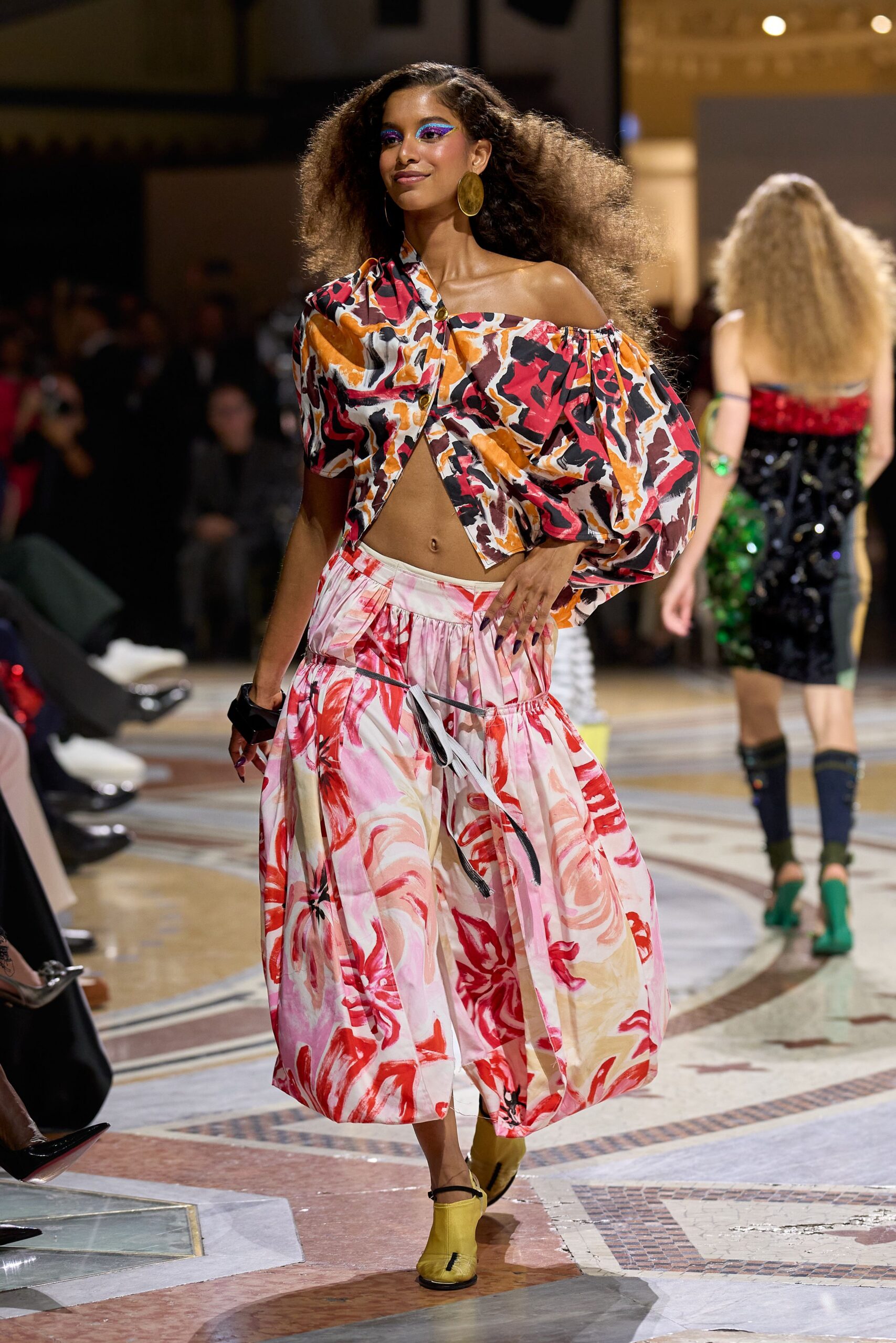 pink unknown printed pleated flowing midi skirt