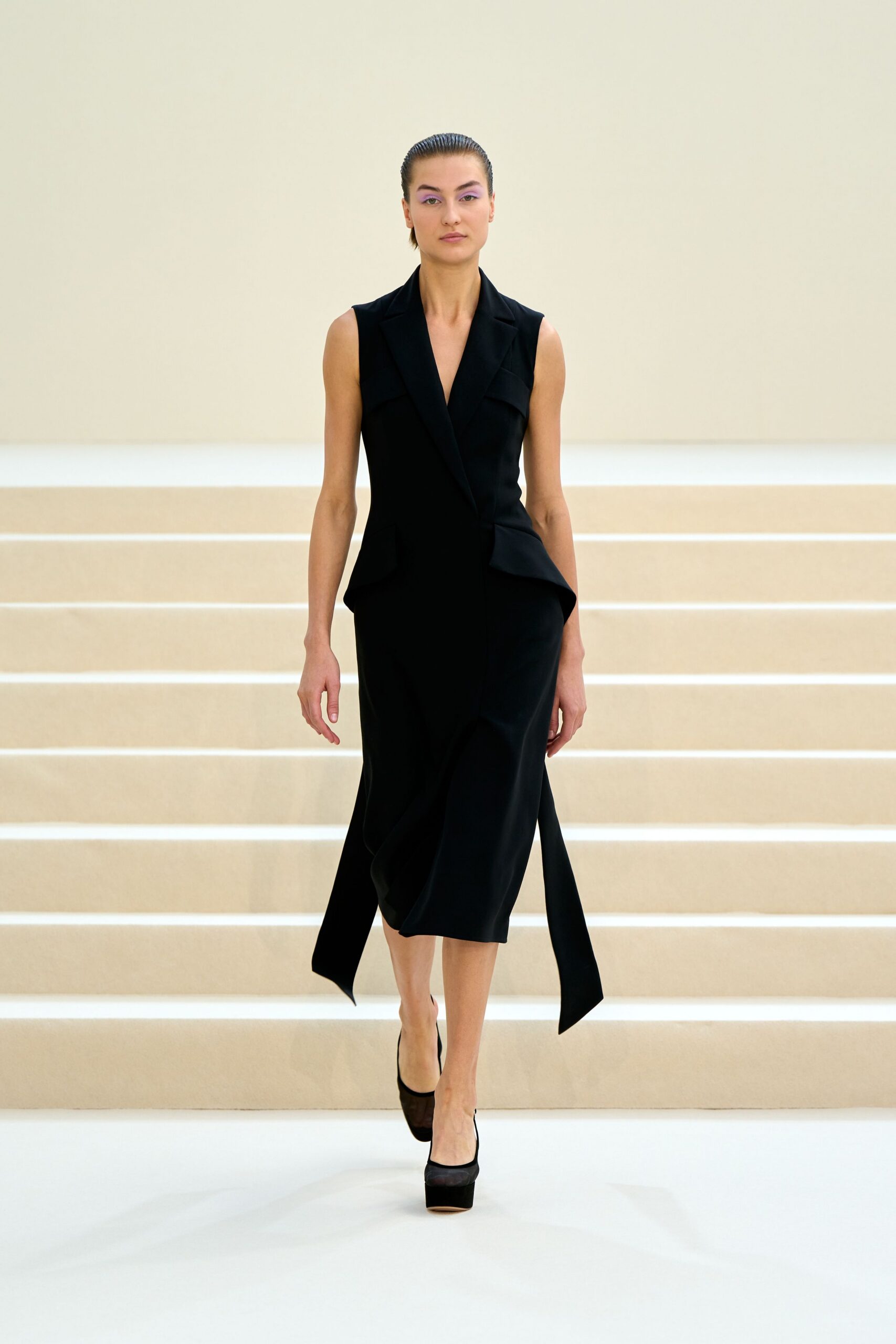 black sleeveless blazer dress