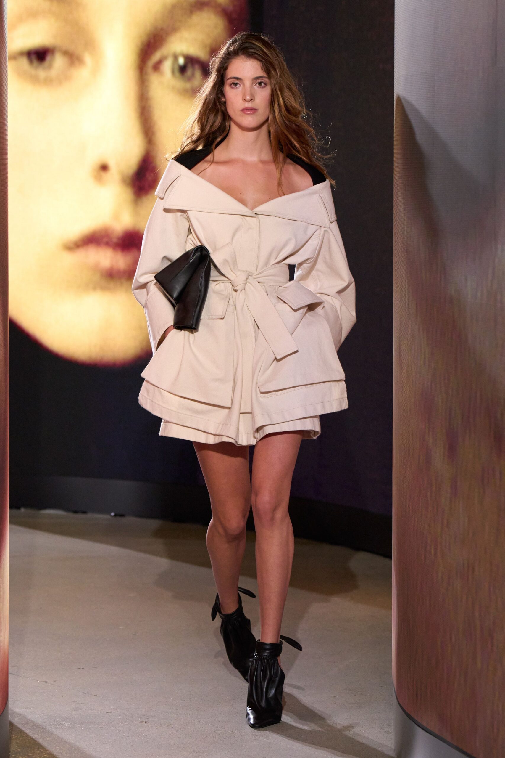 Alaïa Spring 2027 Ready-to-Wear Look 17
