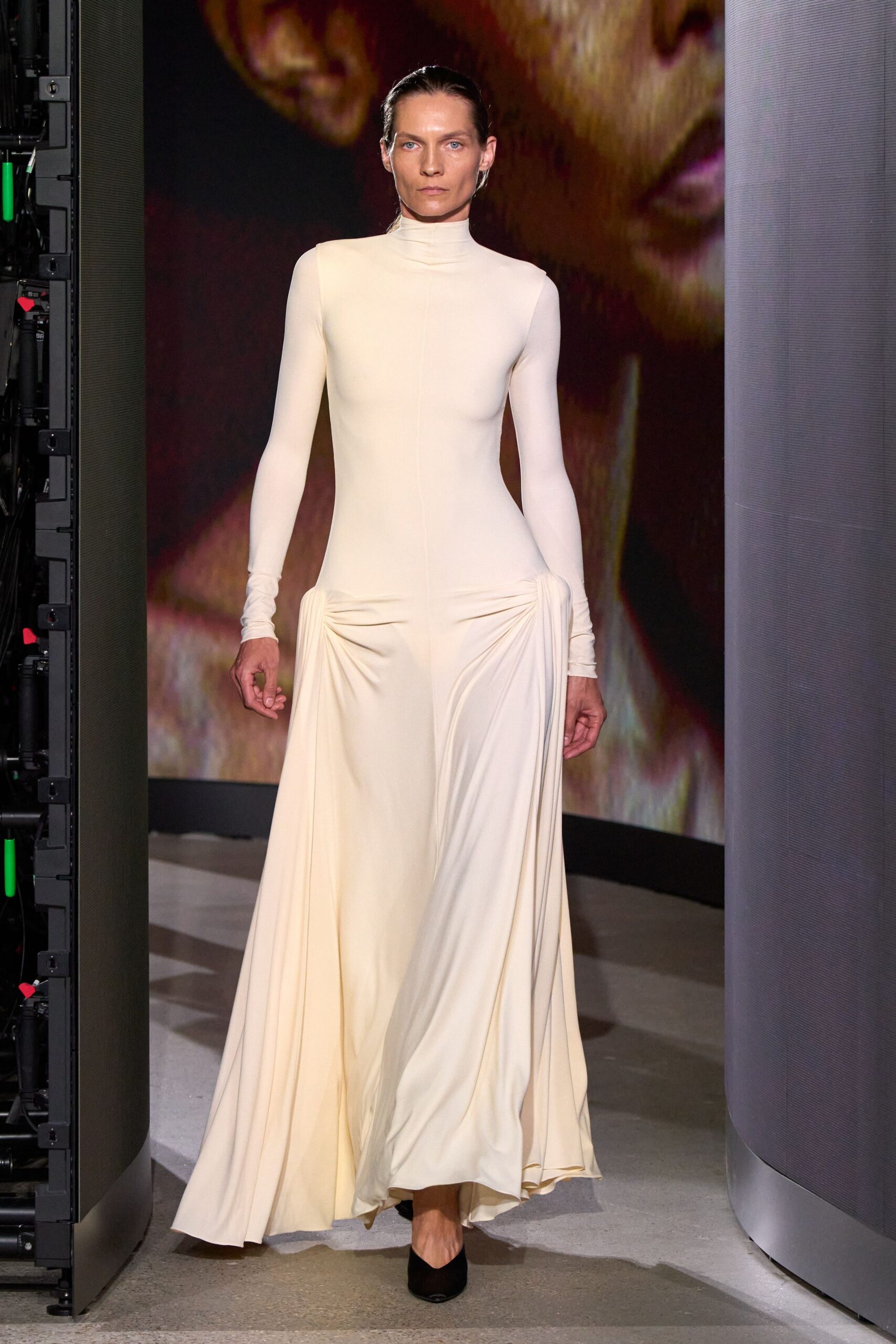 Alaïa Spring 2027 Ready-to-Wear Look 19
