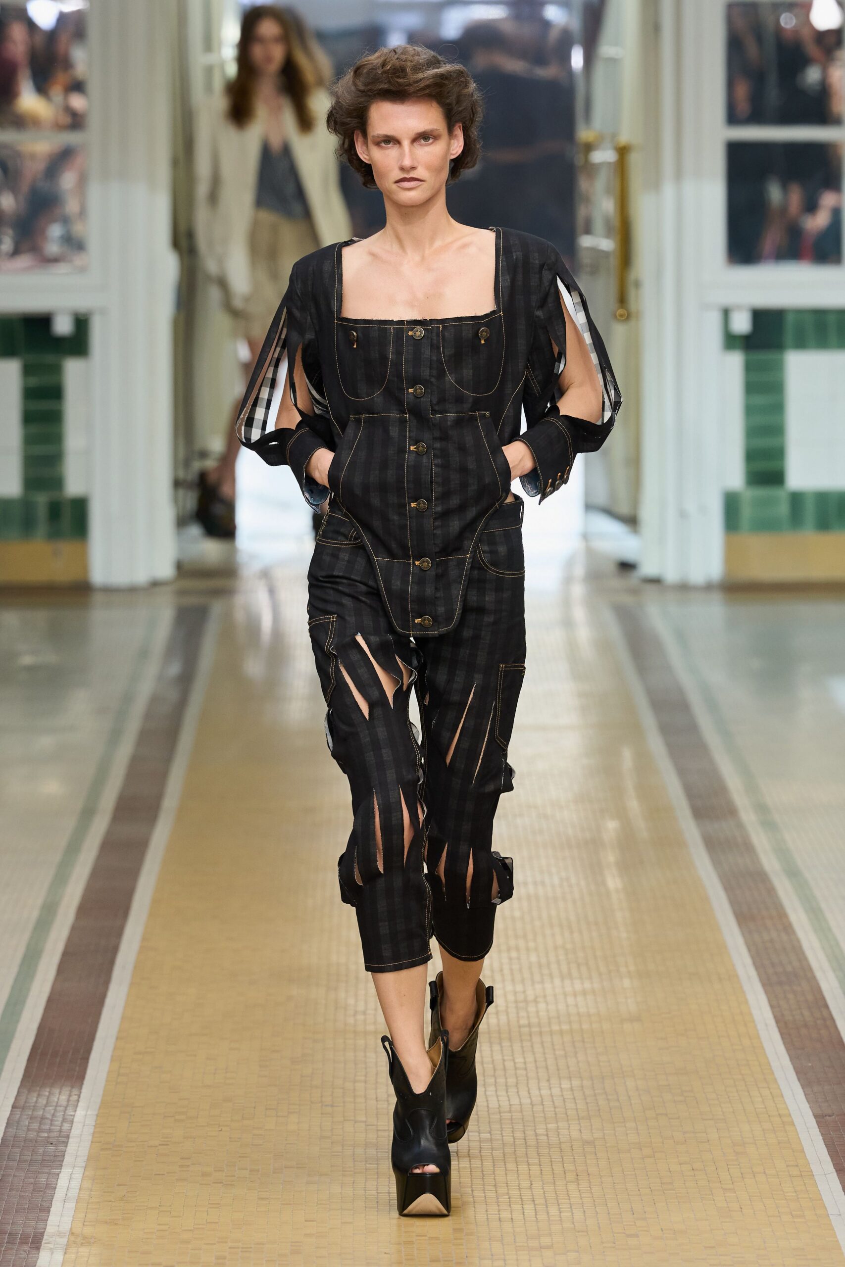 slashed checked apron-front top