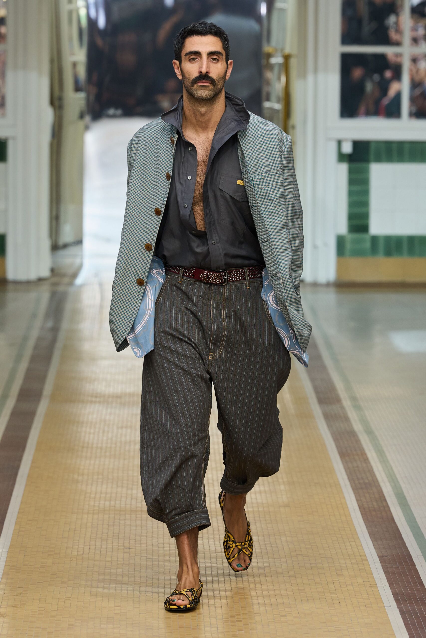 checked single-breasted blazer