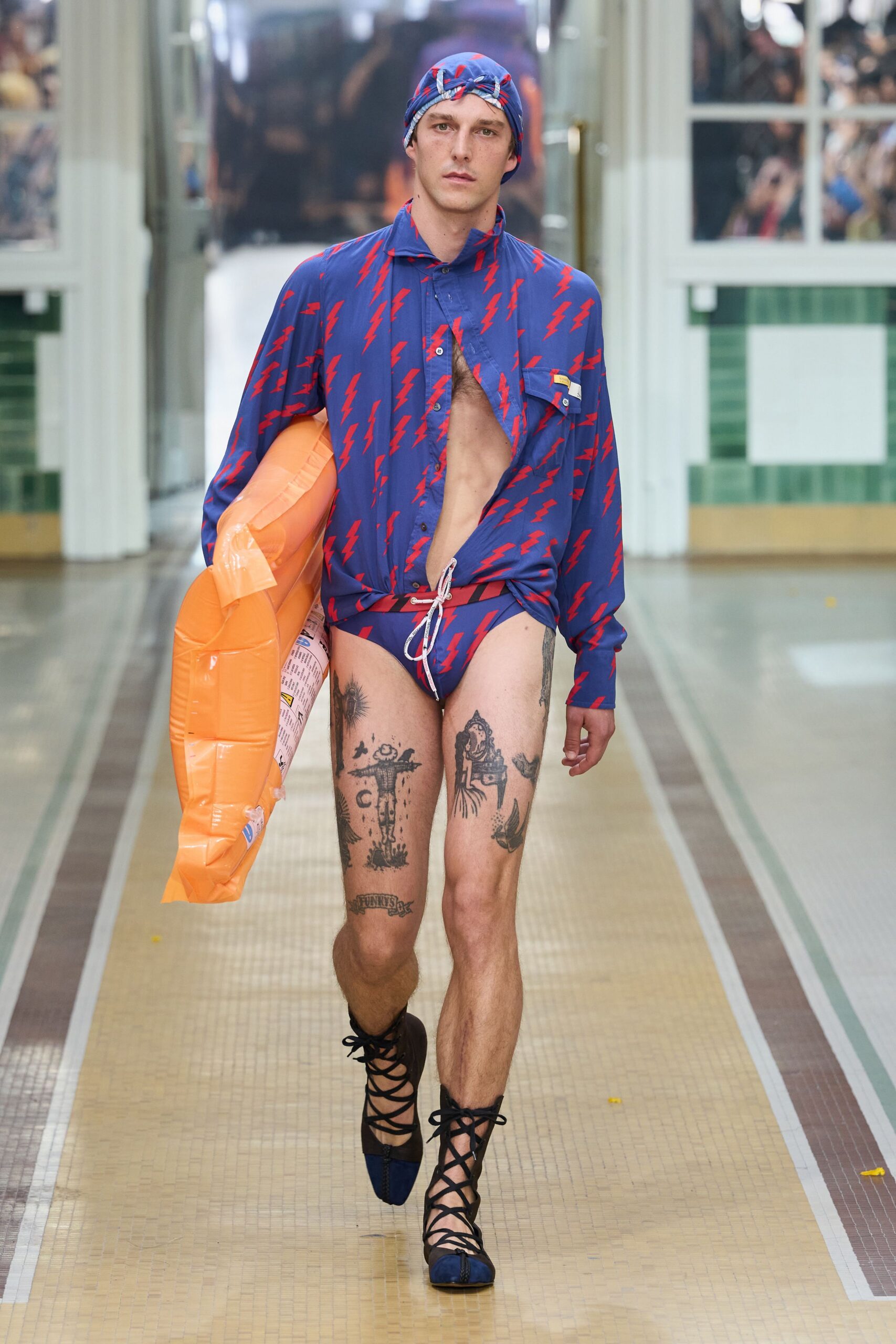 lightning-print oversized shirt