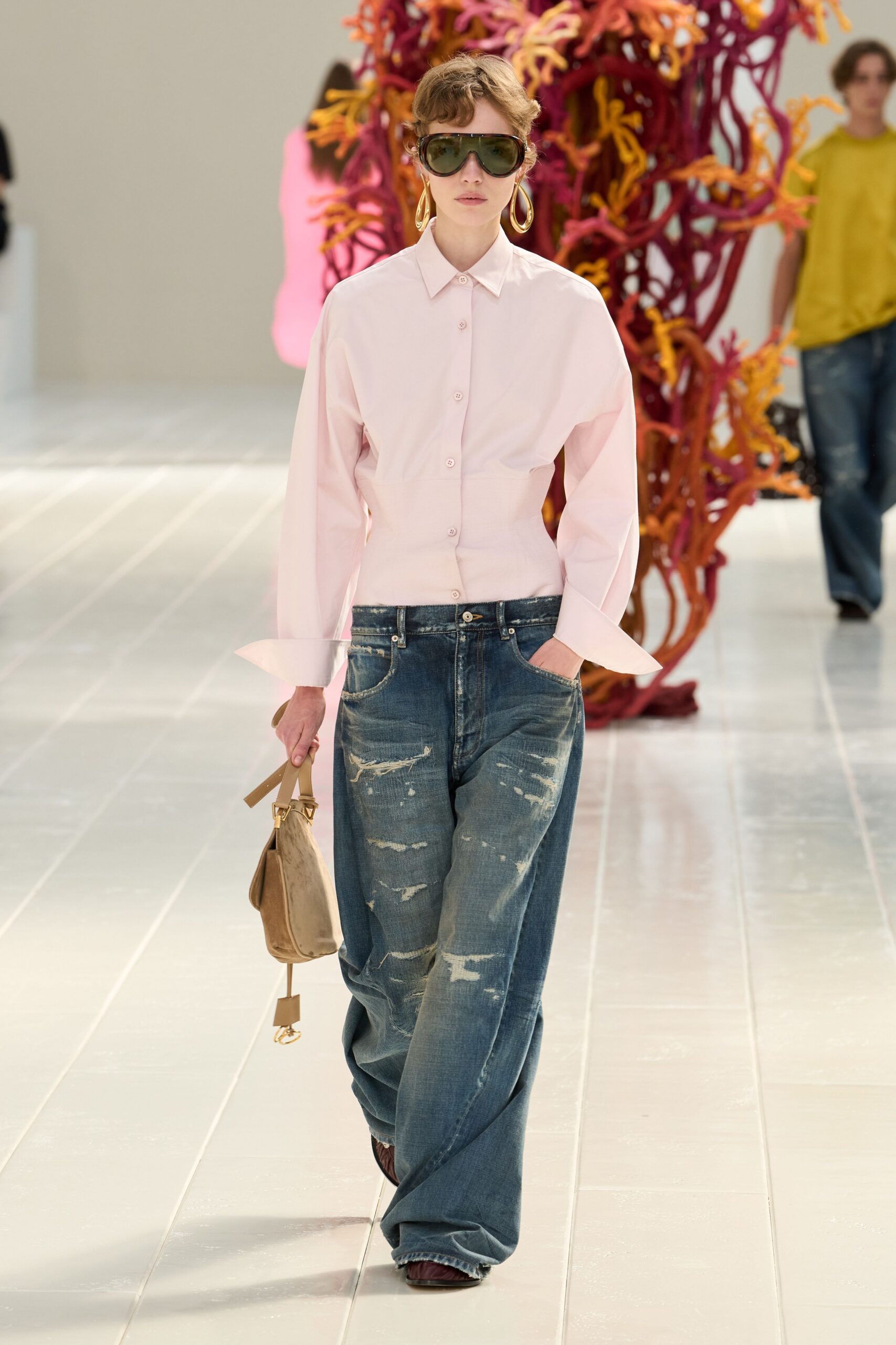 pink fitted button-front shirt