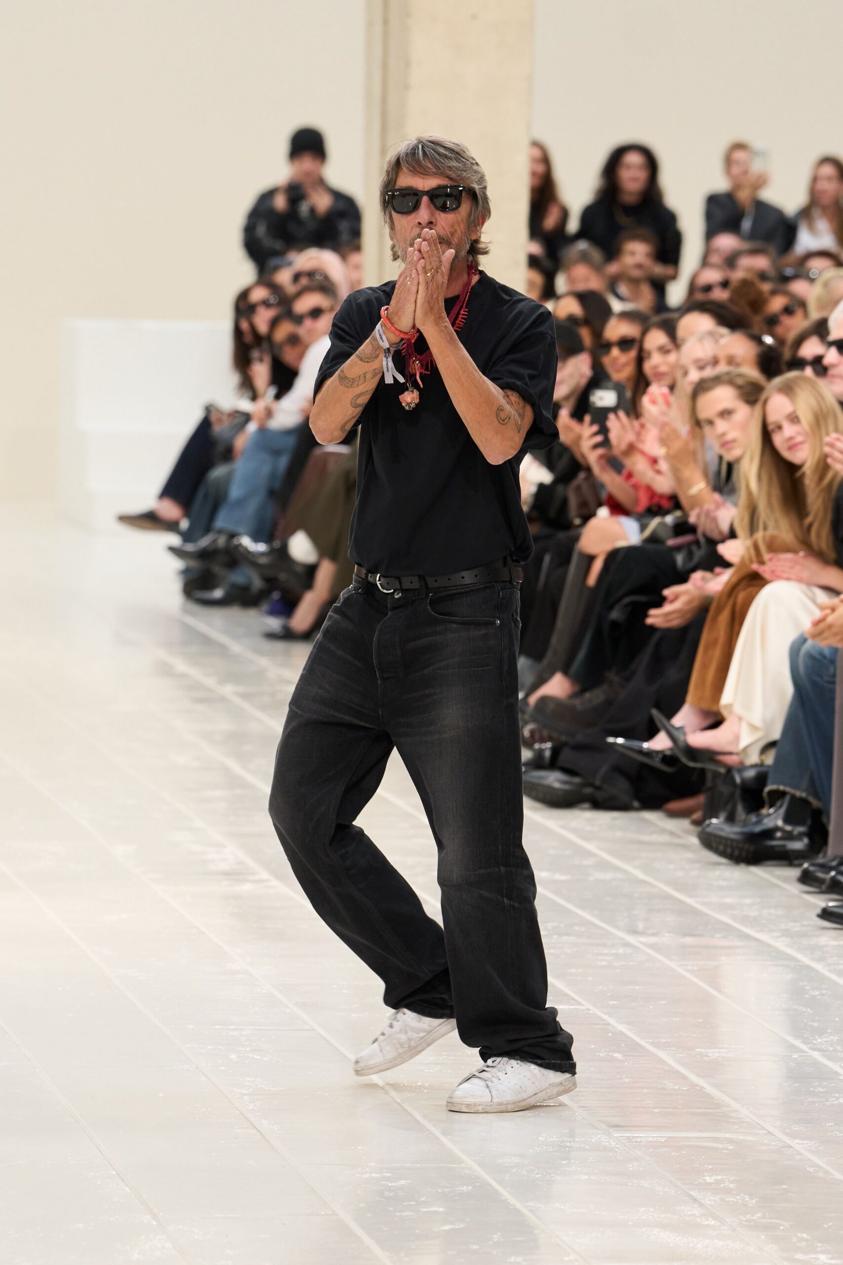 black t-shirt and black jeans