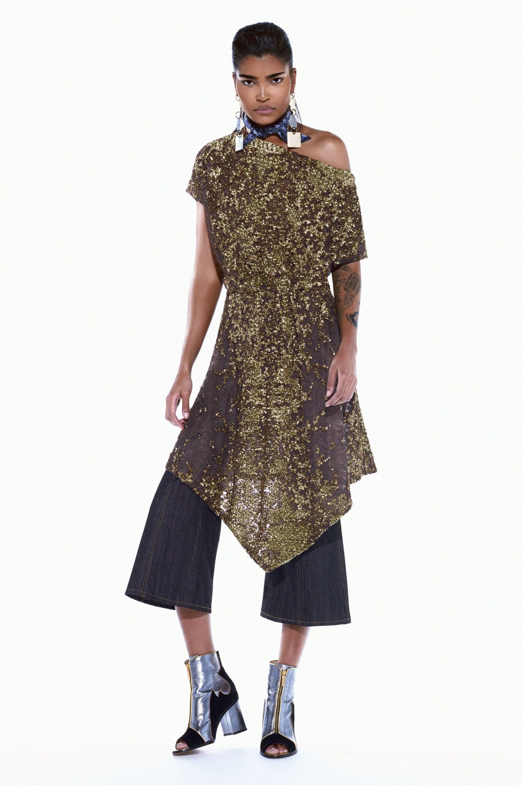 sequined asymmetric handkerchief-hem tunic top