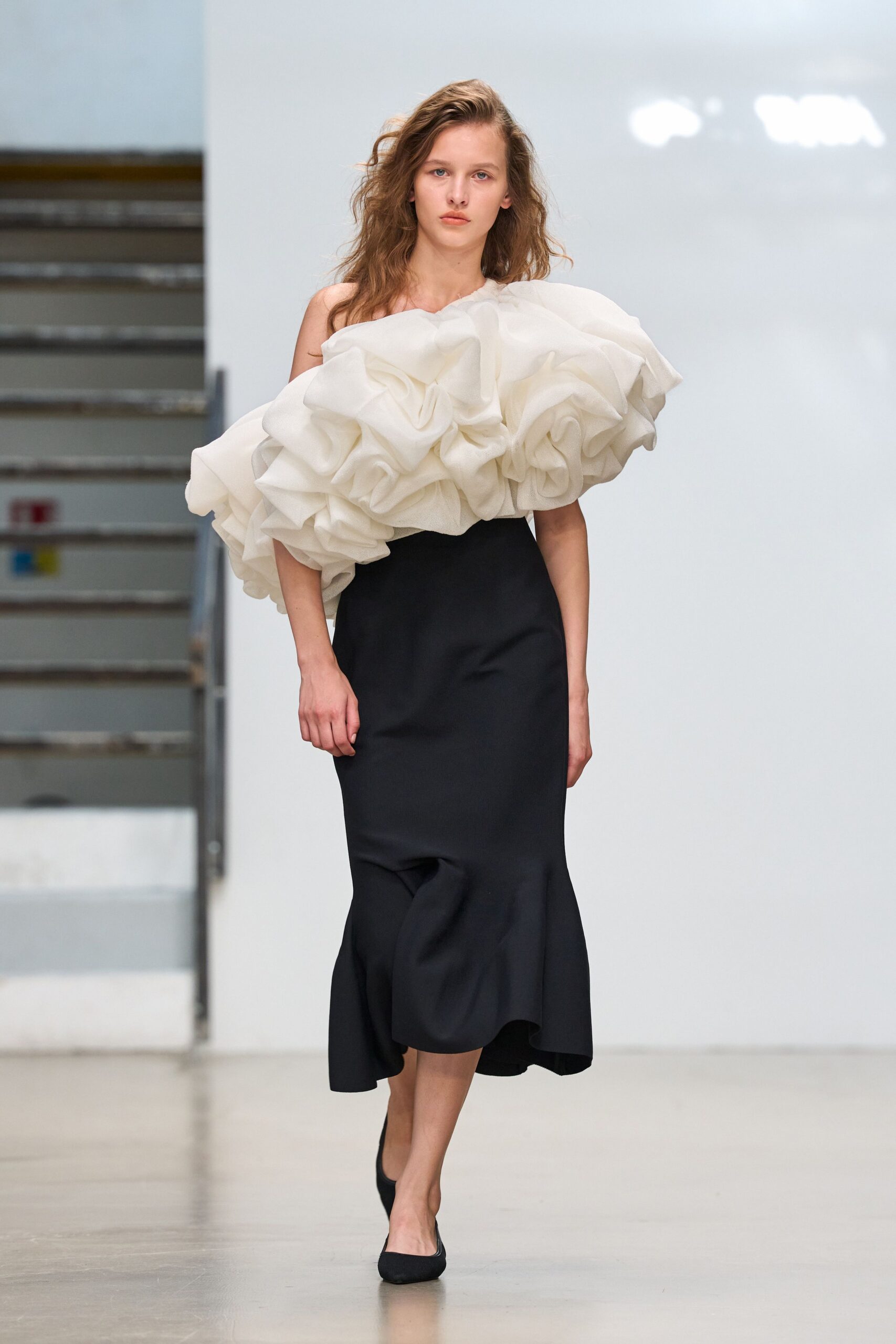 off-shoulder ruffled mermaid midi dress