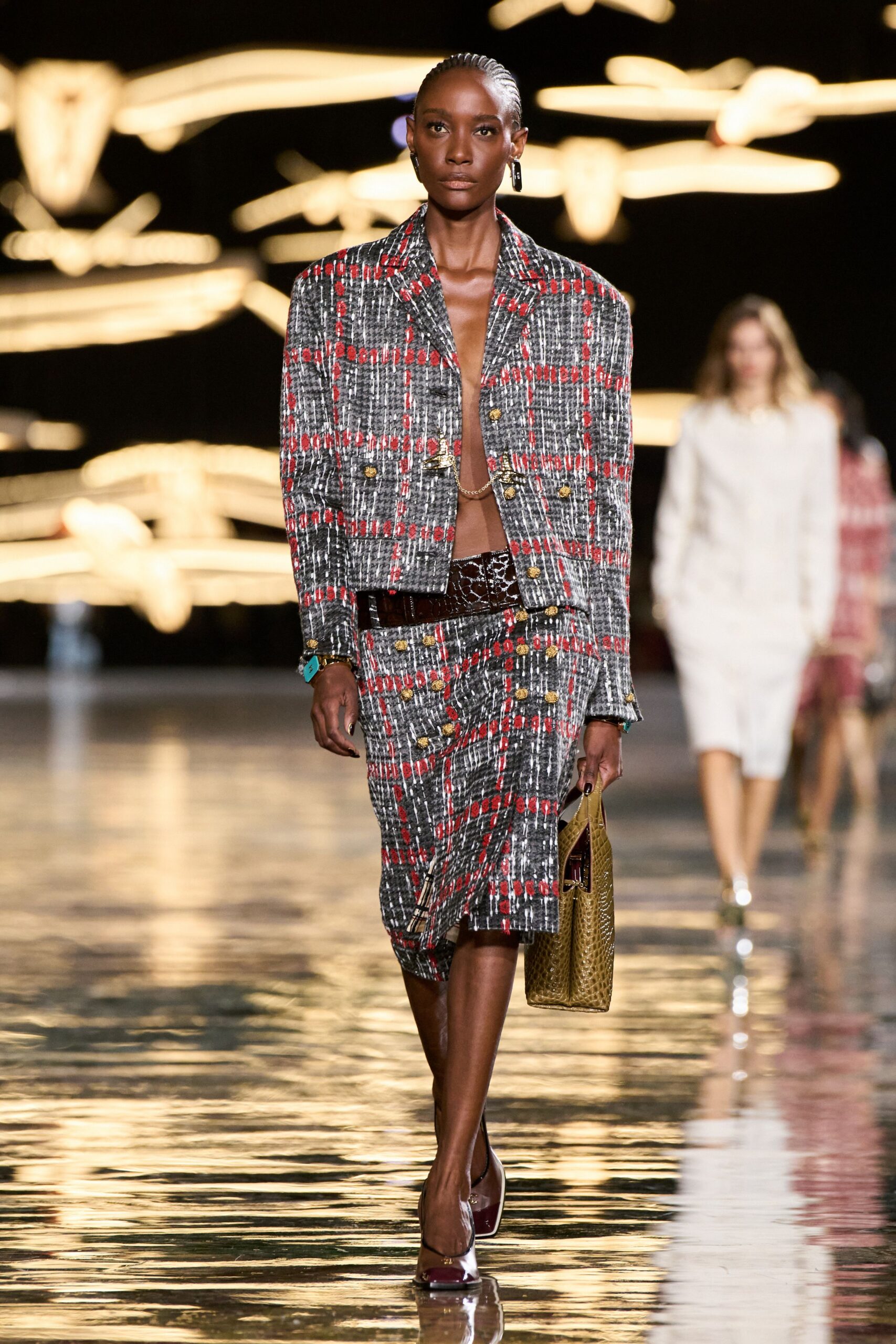 Chanel Spring 2027 Ready-to-Wear Look 44