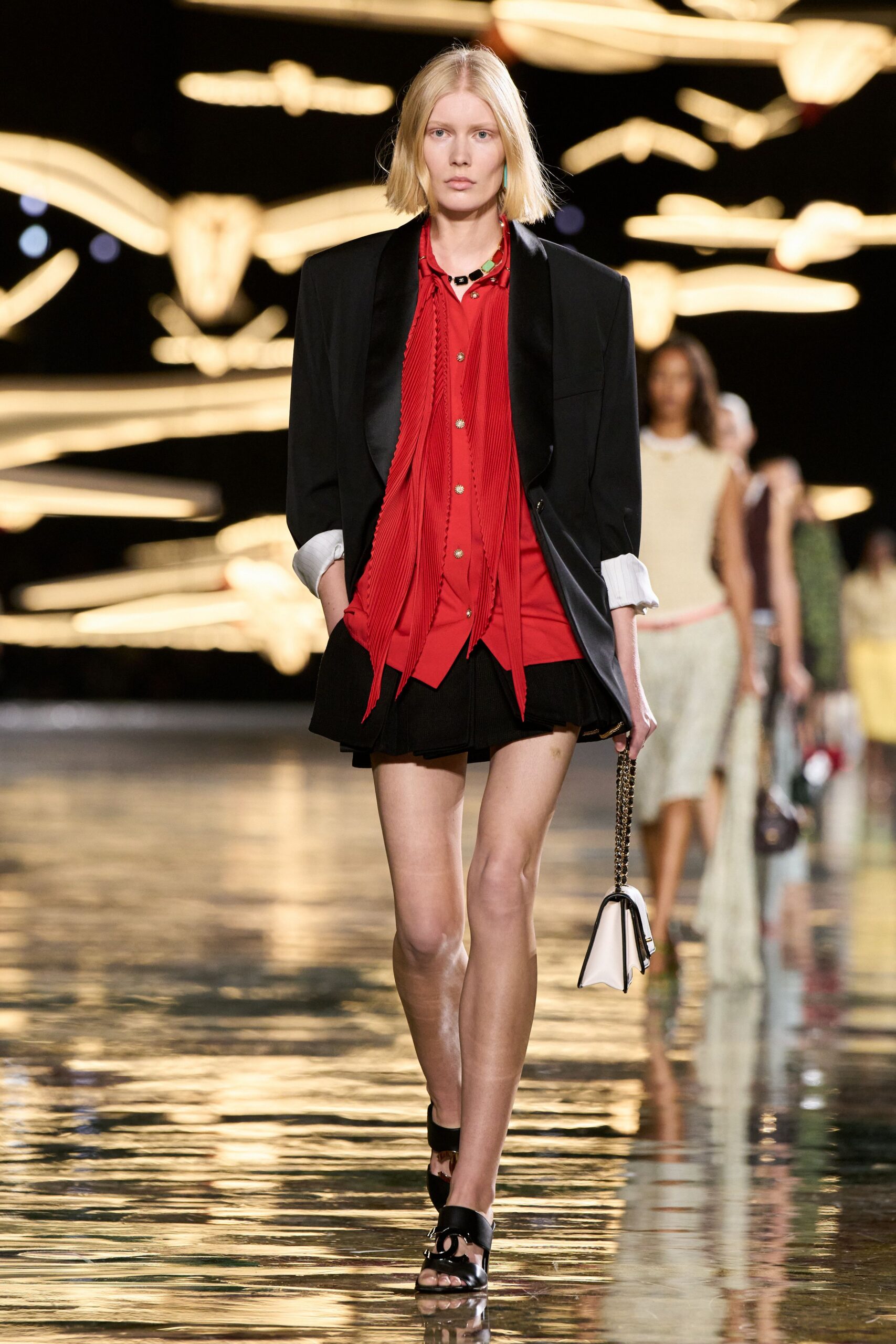 Chanel Spring 2027 Ready-to-Wear Look 68