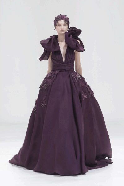 Elie Saab Fall 2021 Couture Look 15