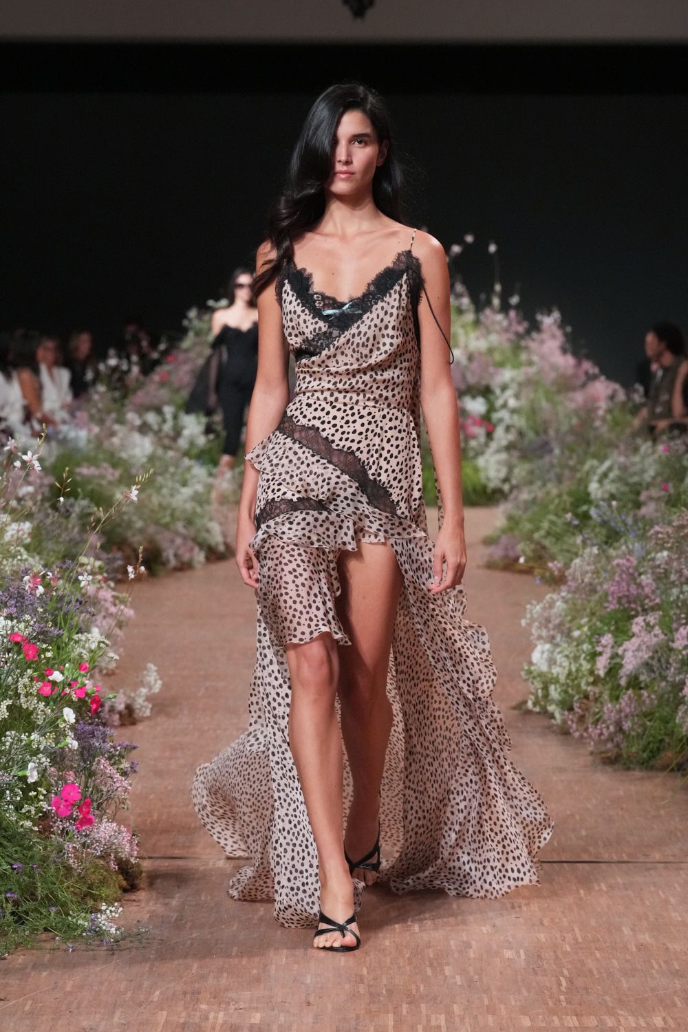 spotted asymmetric lace-trim slip dress