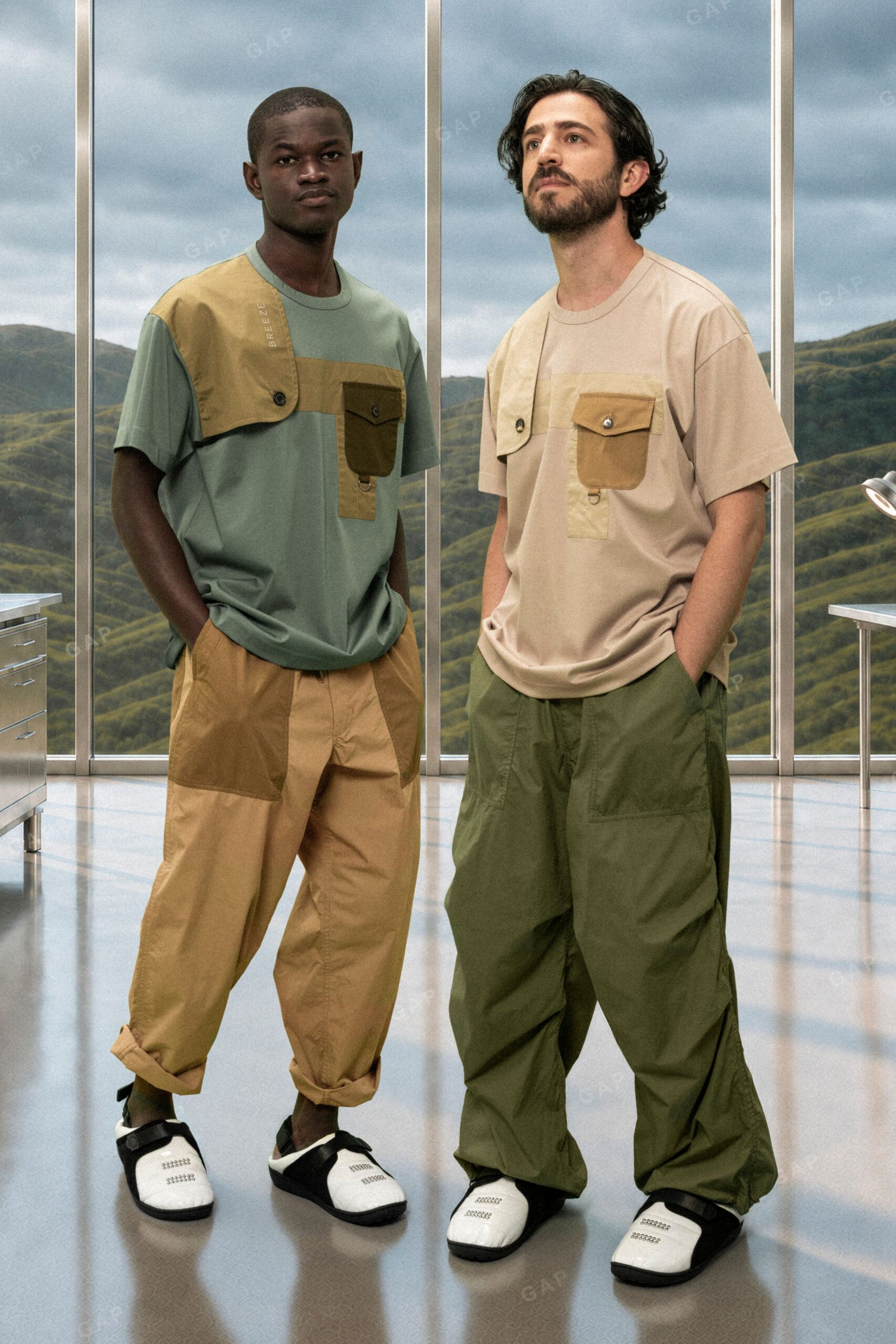 utility pocket color-blocked t-shirt